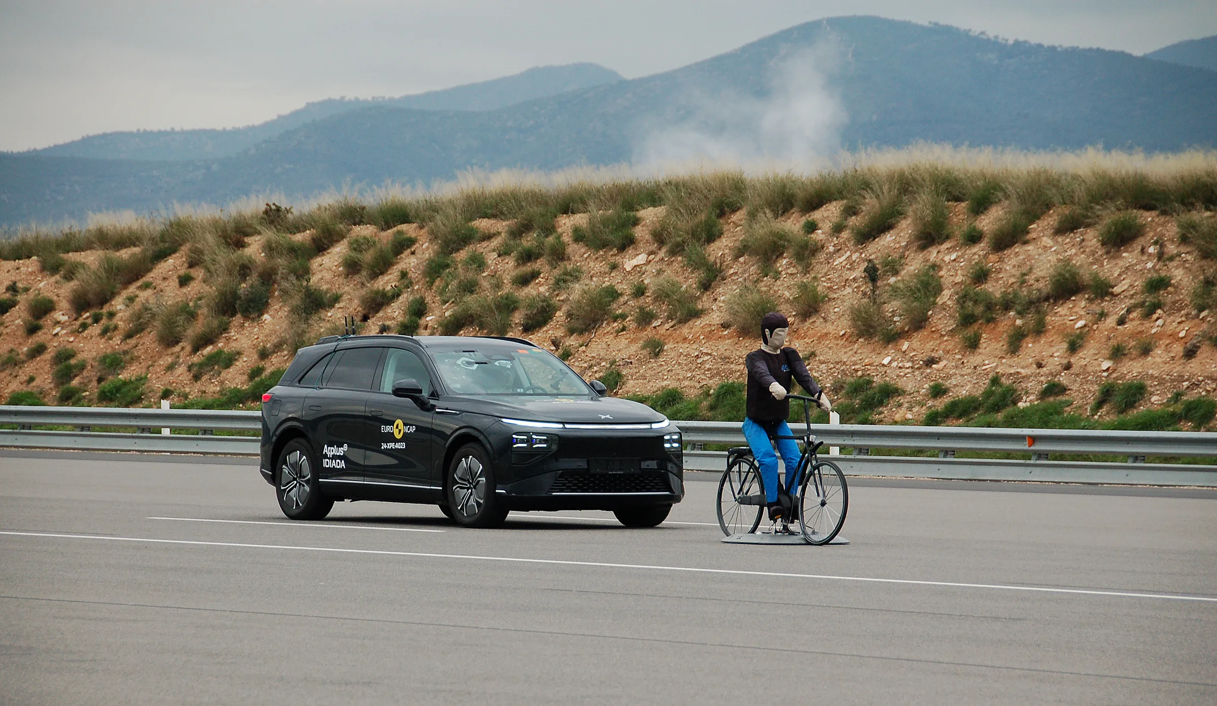 c14ff5db-ceee-4fb0-99f5-08fba787ee50