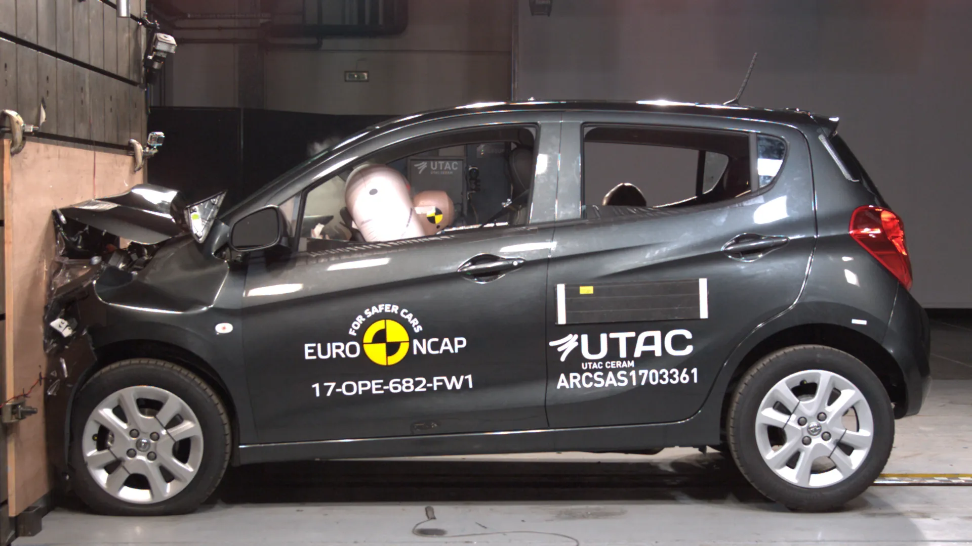 b412ca1b-e93c-489c-b904-0c97fb021f35