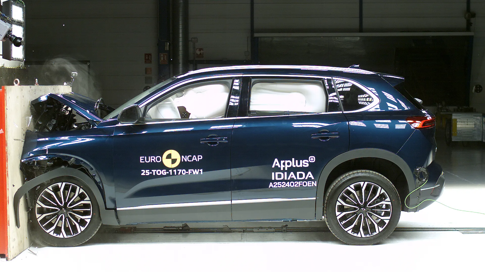 78fb9e6c-3846-4296-9343-041c3732c4aa