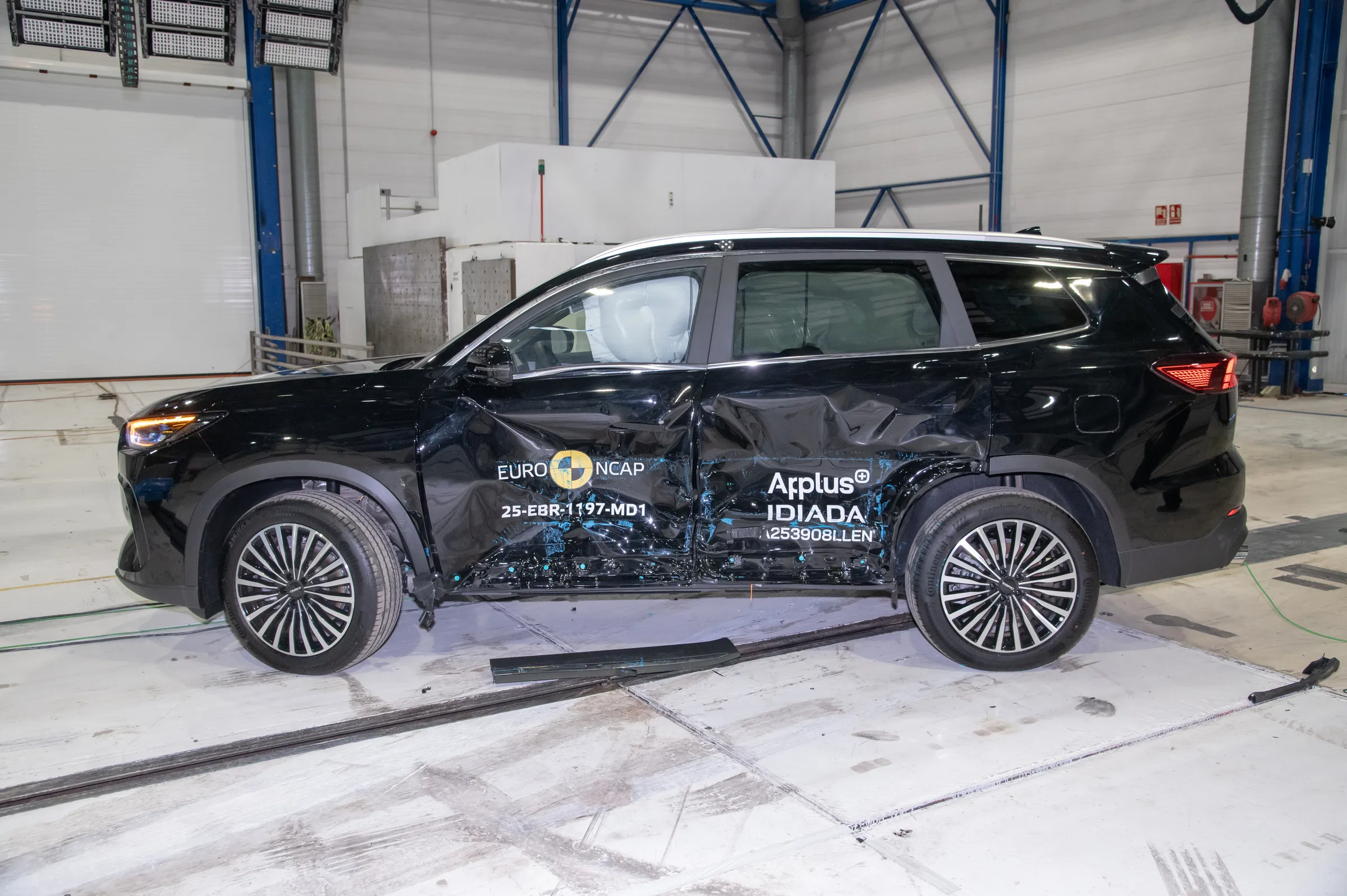 5c899582-c9bf-4c87-8036-5dc8faa51152