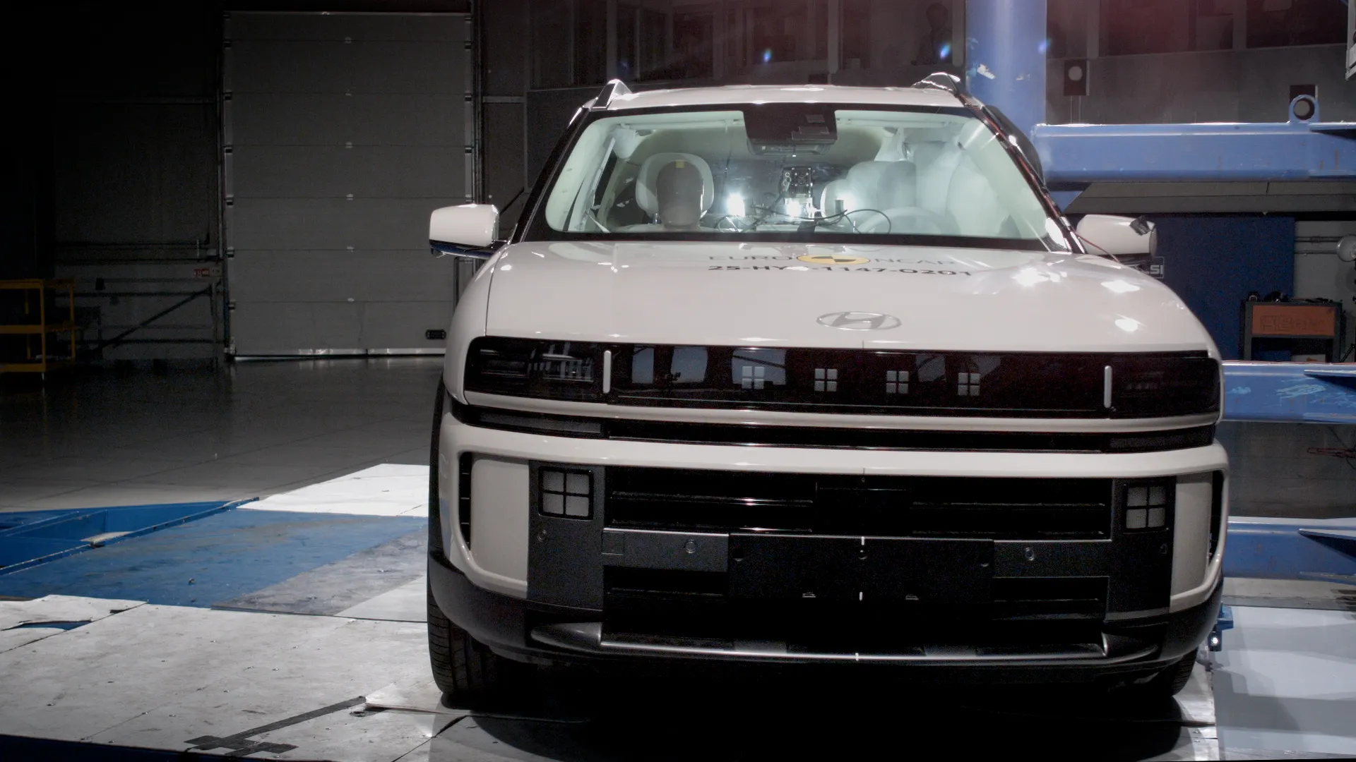 3b9a7829-83a4-4d7d-b467-caaf2f8be9a3