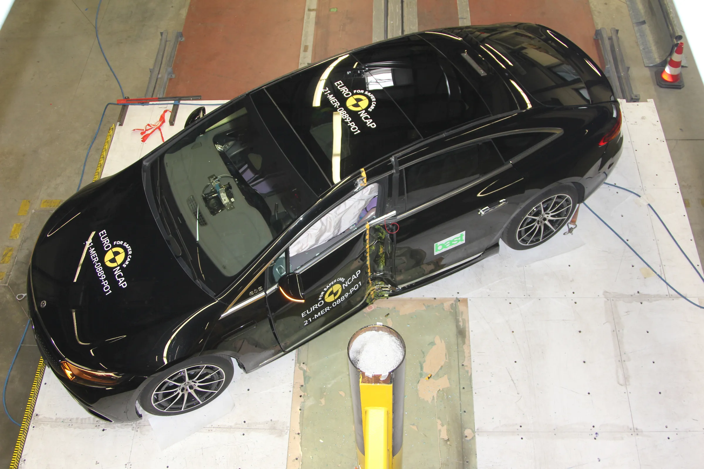 9929f4f8-5388-4567-a6fa-c1661ecfdd00