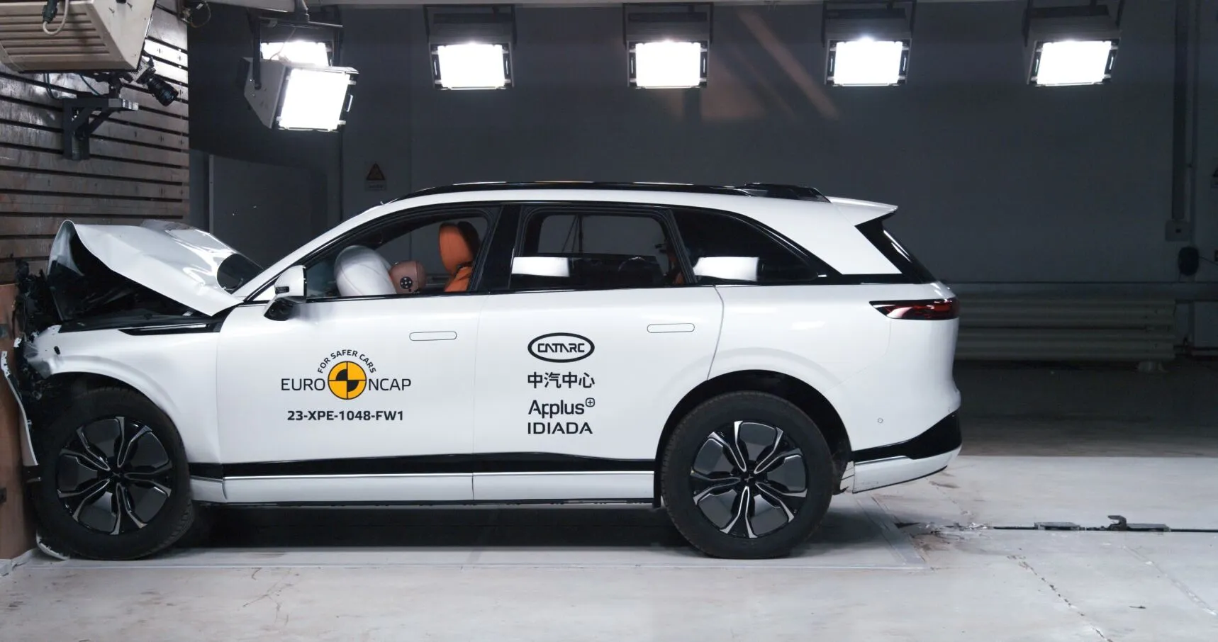 1e484e86-852b-476e-87c0-1cdc08bf3456