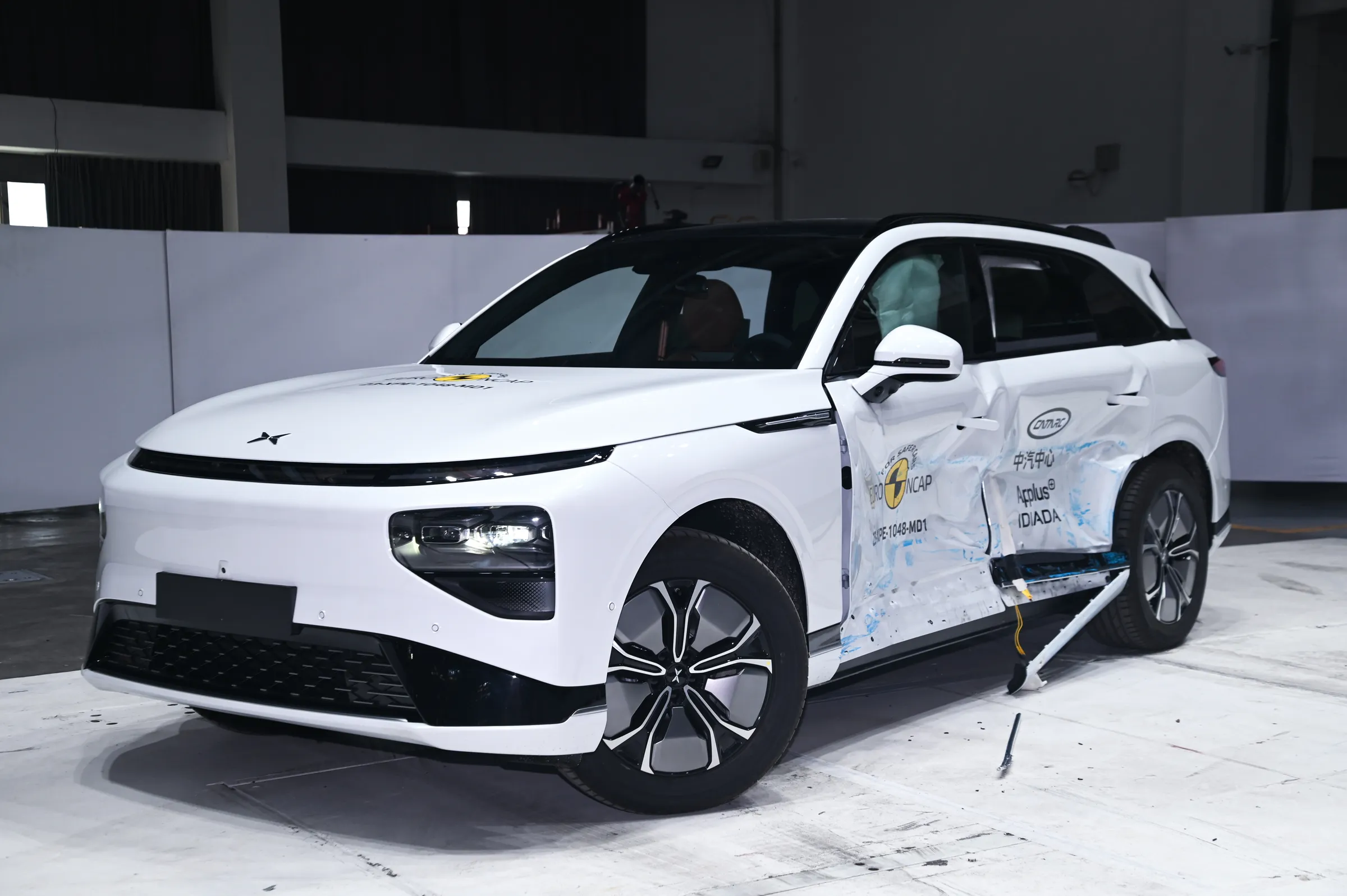 ba93bcdc-35c3-4927-a2f2-347ee64cfd3a