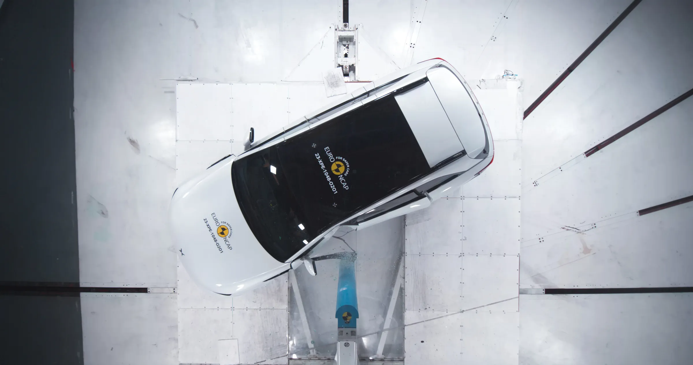 cf9dd957-191f-4f67-8dff-a2292a7b7a54