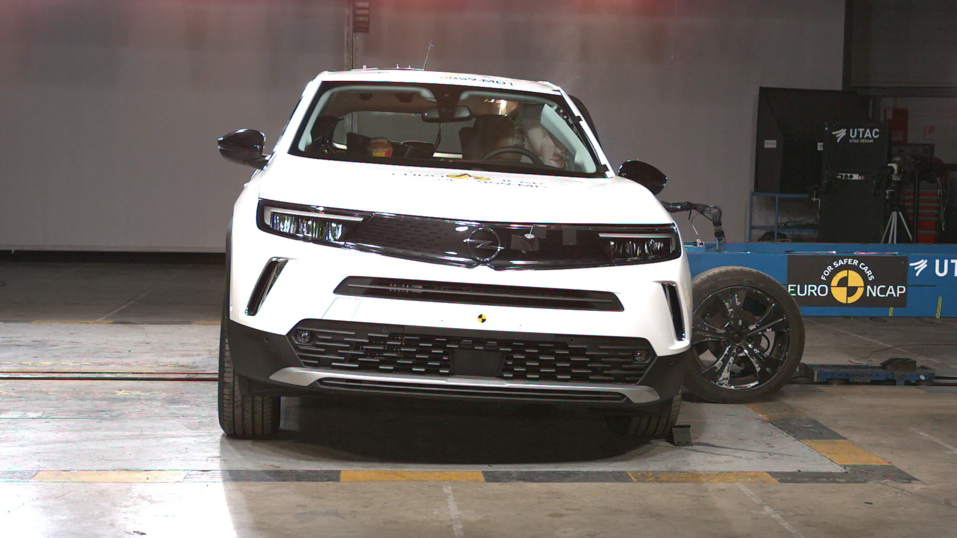 242bd3c6-f625-4679-99e3-096afa7f36f5