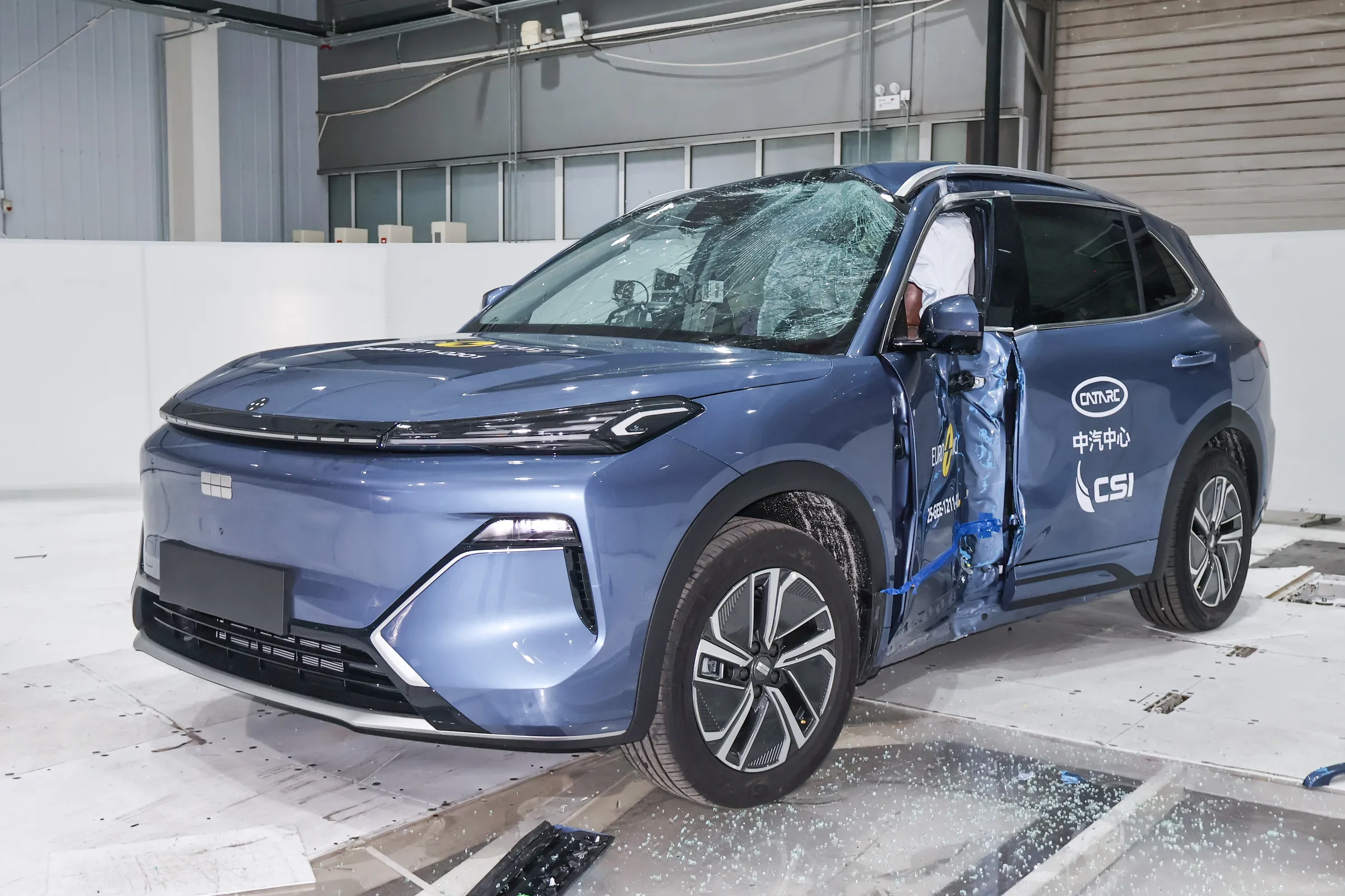 4db993d3-75fb-4887-9808-355273207873