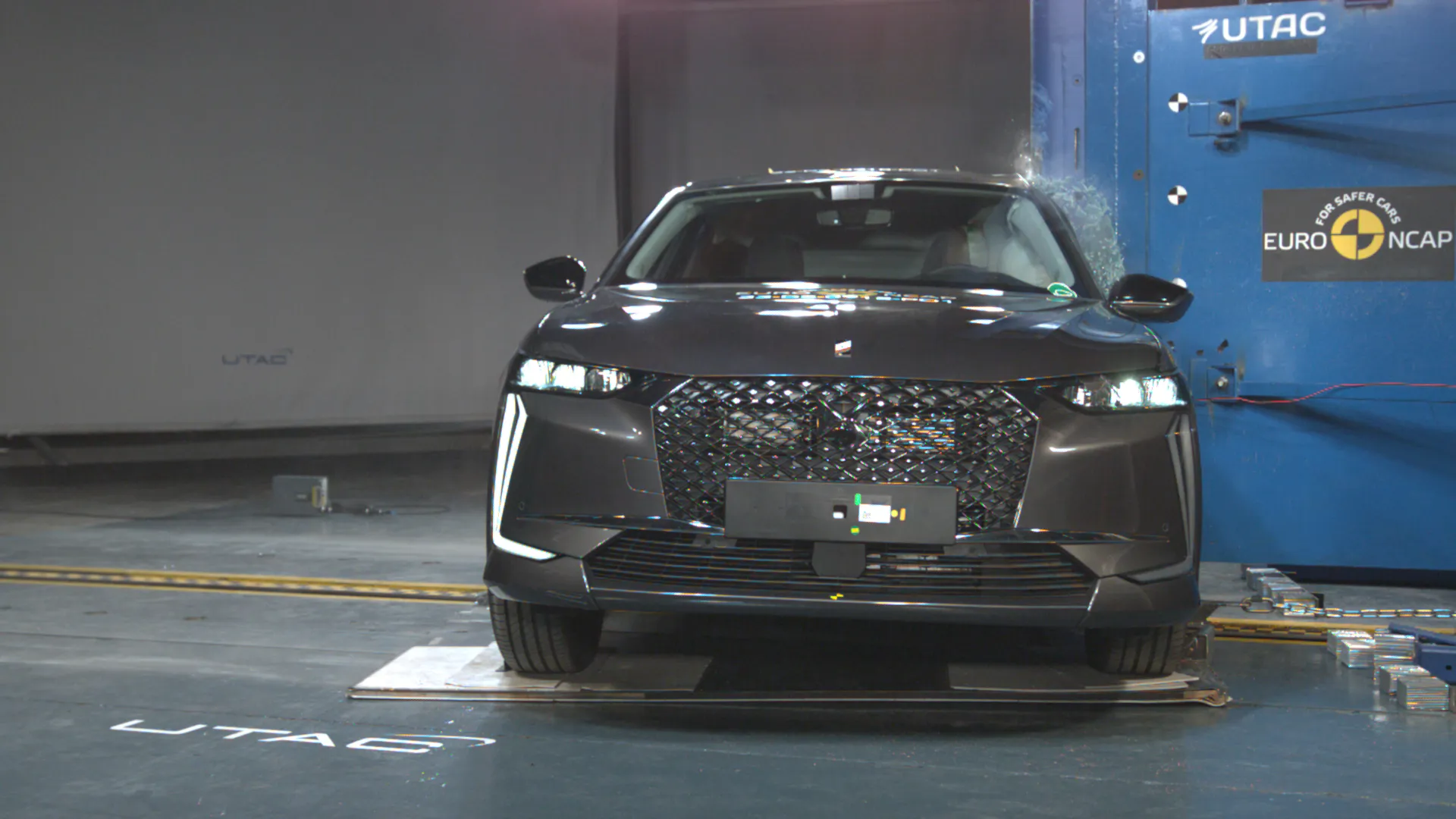 c61245dd-a2fb-4c6c-a093-6cd2c7dd7d3f