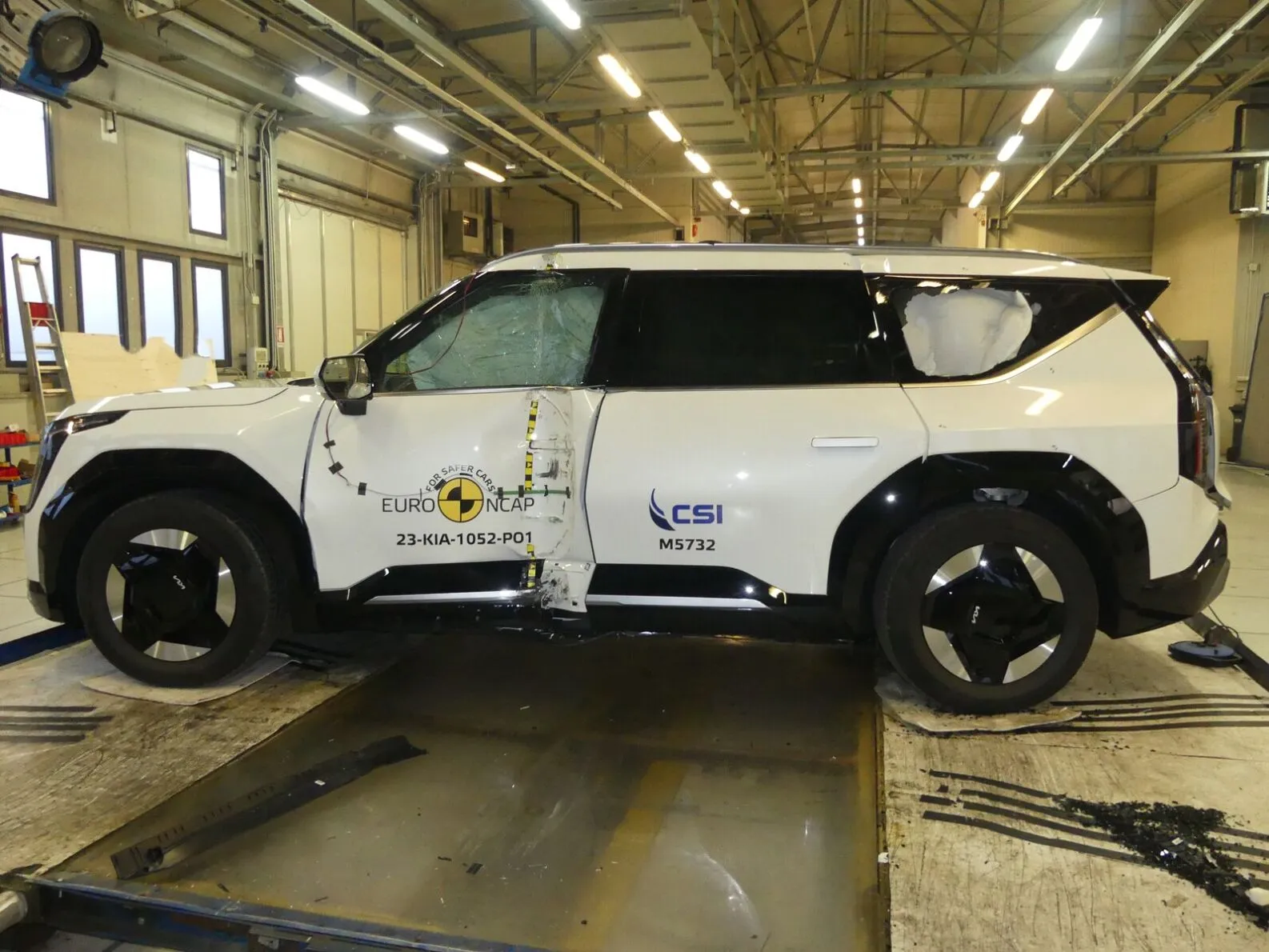 b598d497-94e3-466c-8338-677076152dea