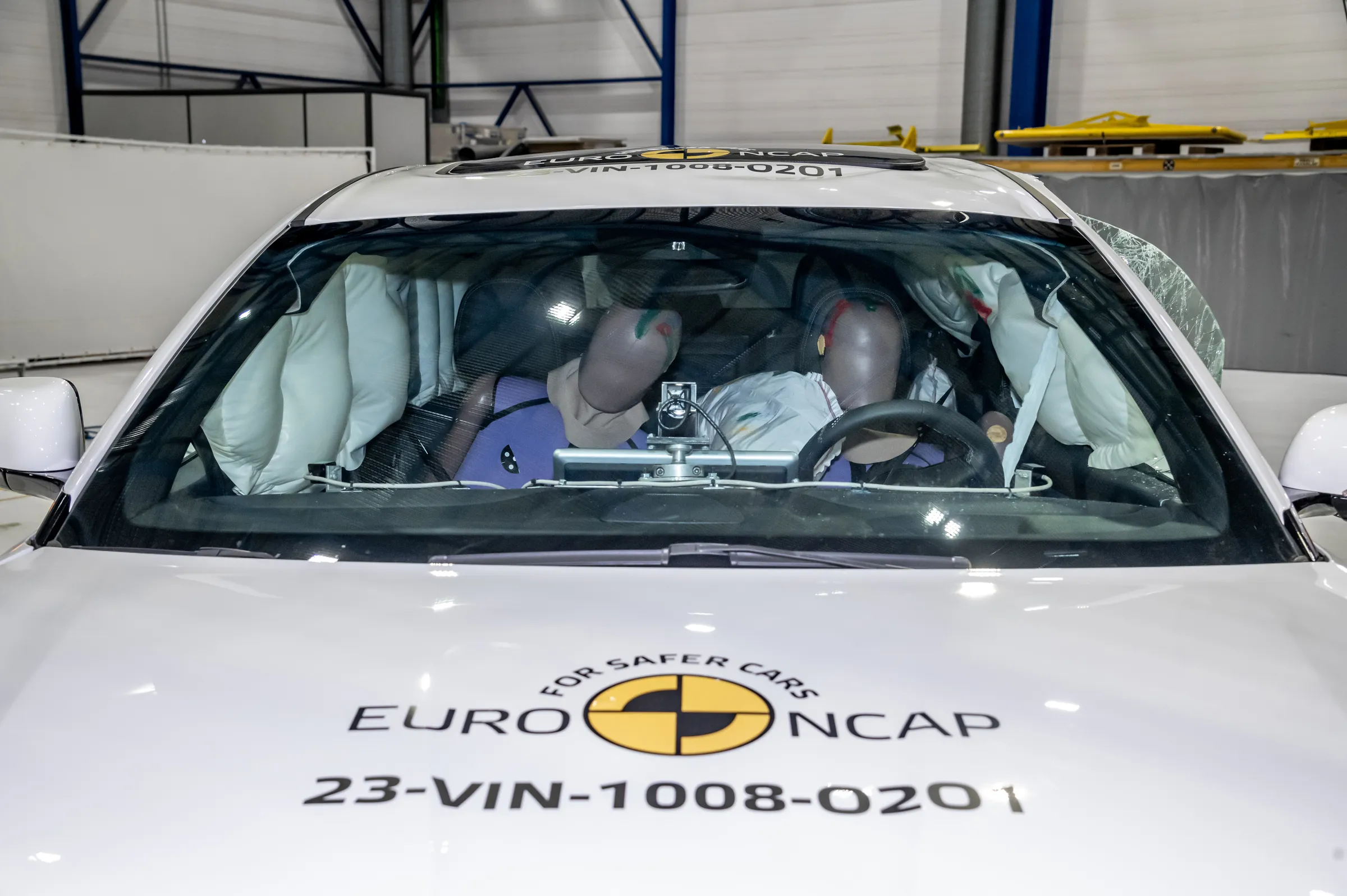 f9b5b666-d40f-4b3c-a754-aa72b91e8df0