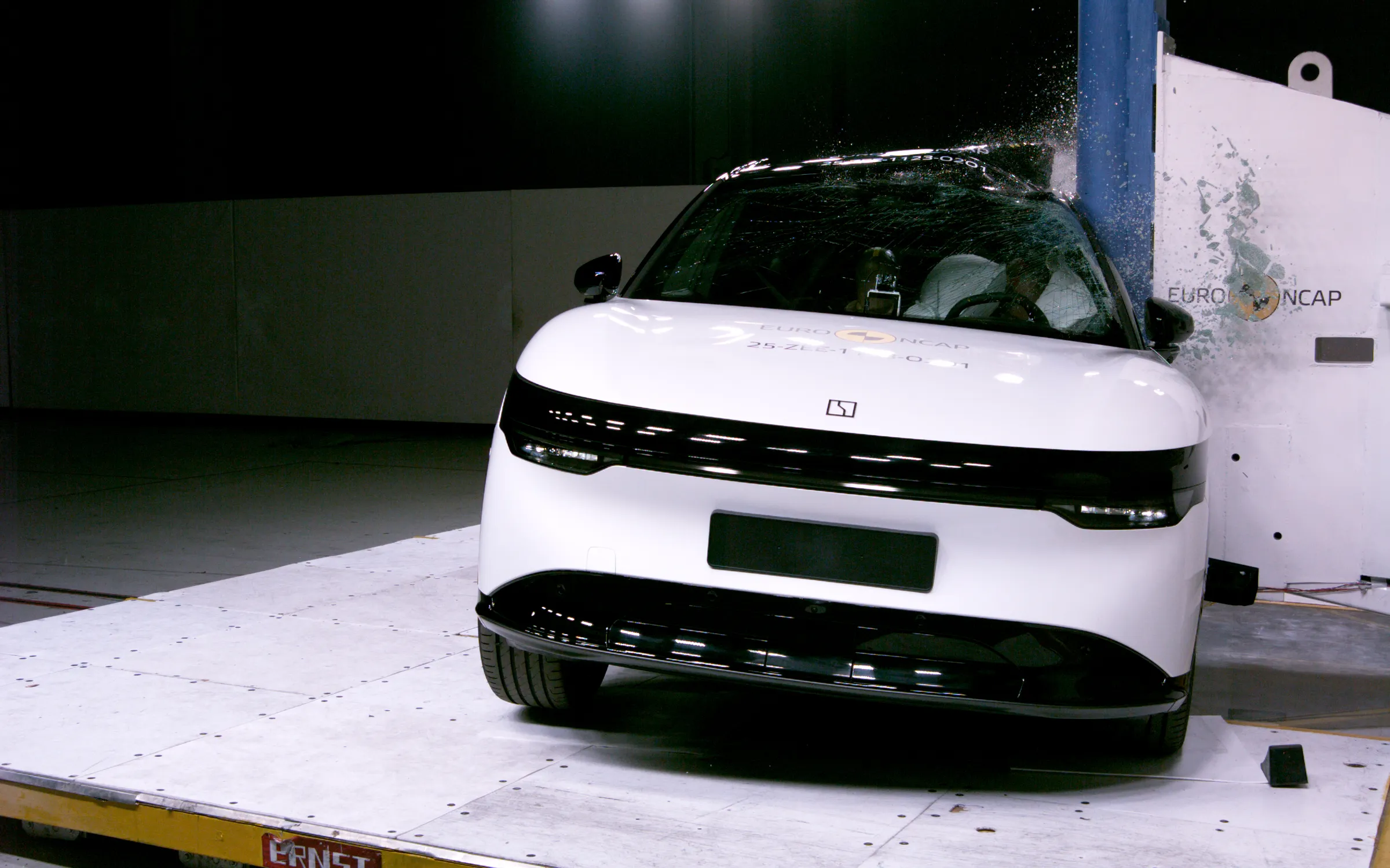 51d5f5a9-84d5-4297-8375-480dad0ac1a5