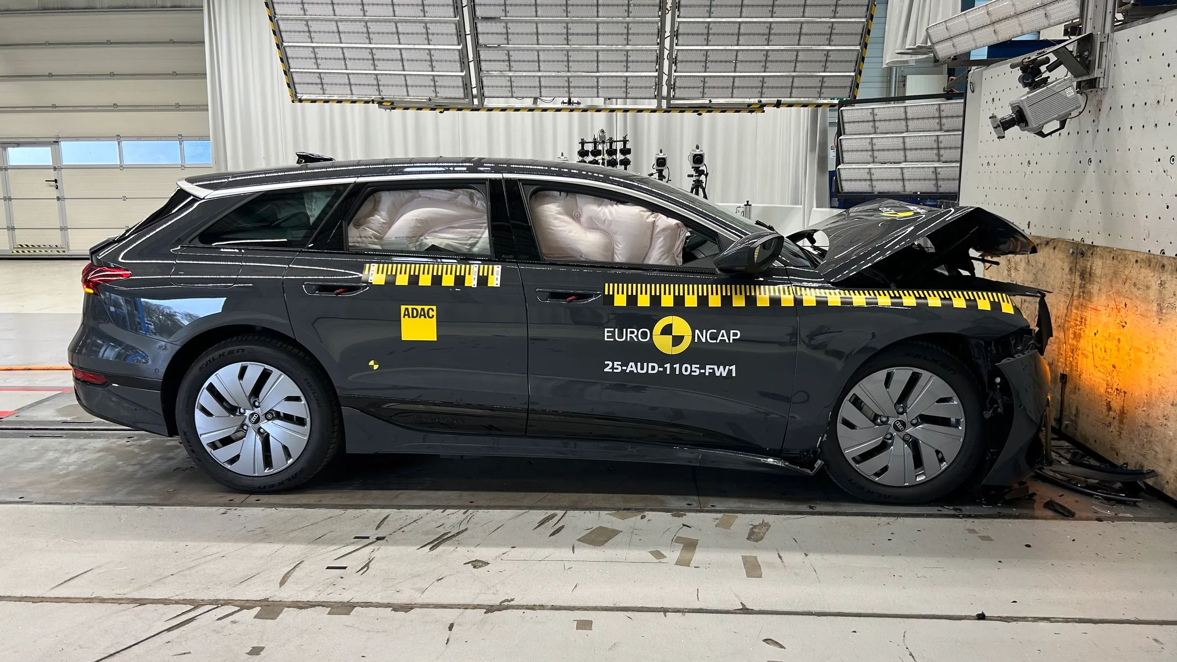 dd299d40-07e5-44b9-99b3-c3d45de0c24b