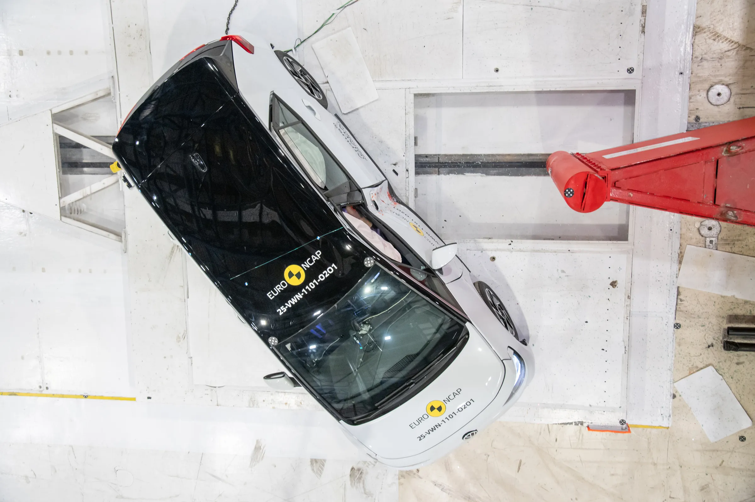 570841ae-a42e-4616-9fbc-0de809cb3738