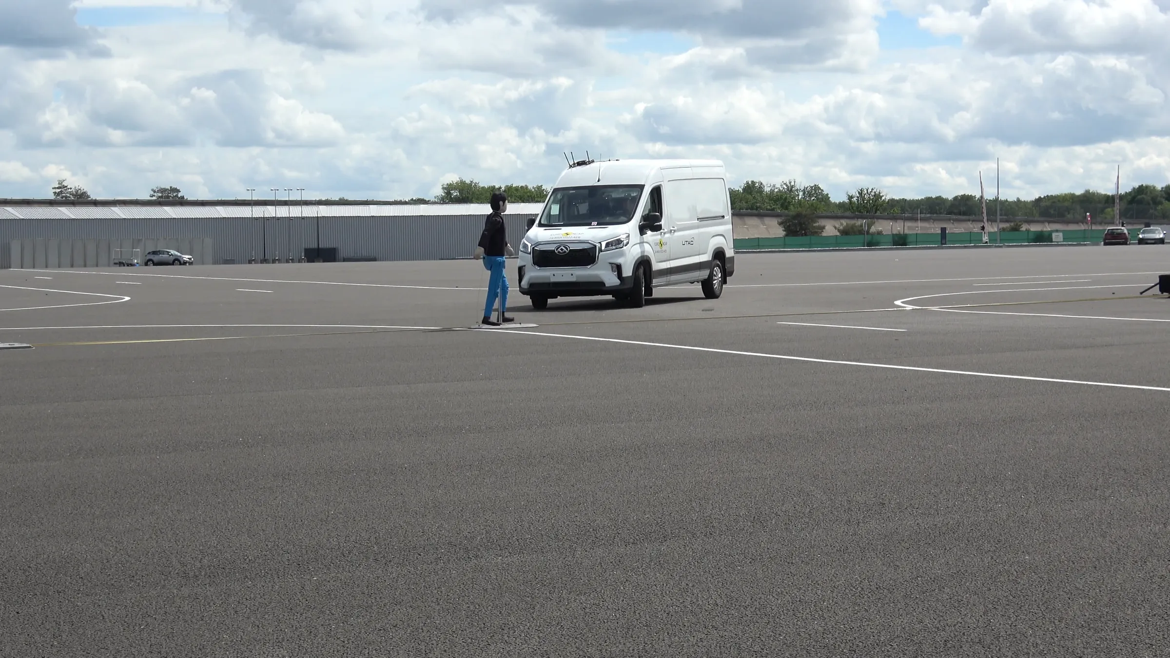 297cf0a3-3a8d-4d4e-aacf-8f8eb33db724