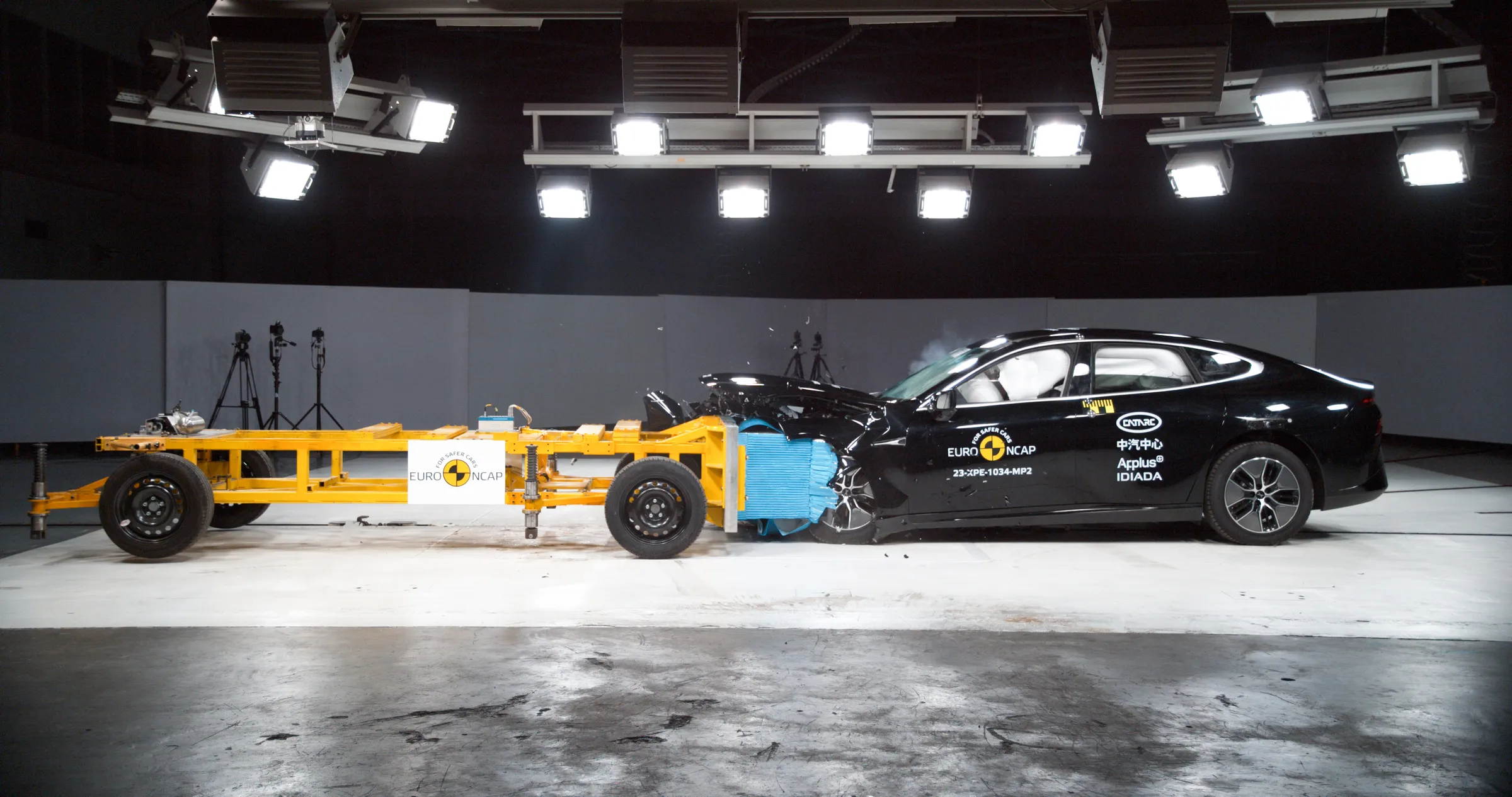 e41b2a3c-f196-41f9-9cee-29e420470d45