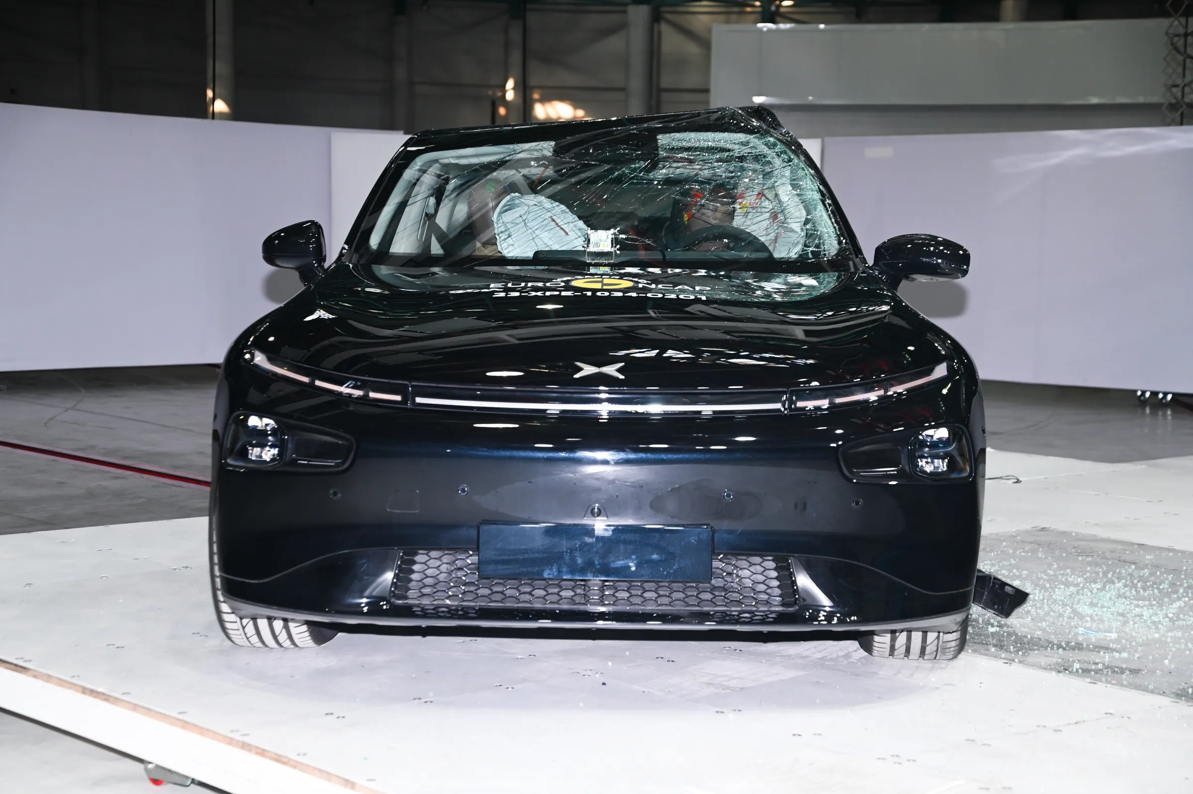 805a3d52-54dd-45db-b768-ae82e047527d