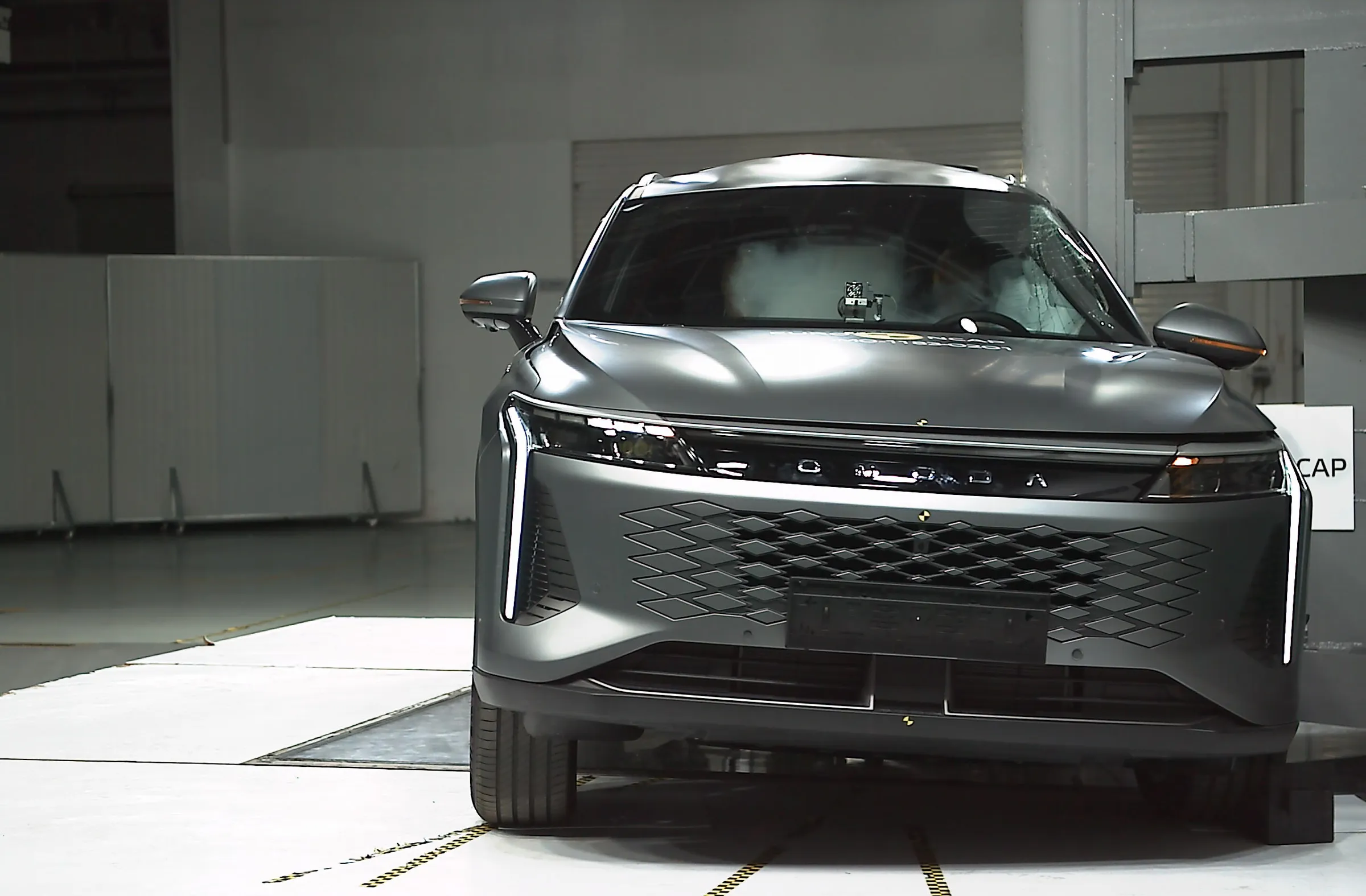 528192f8-3c19-42fd-a883-af5b4d75a1d3