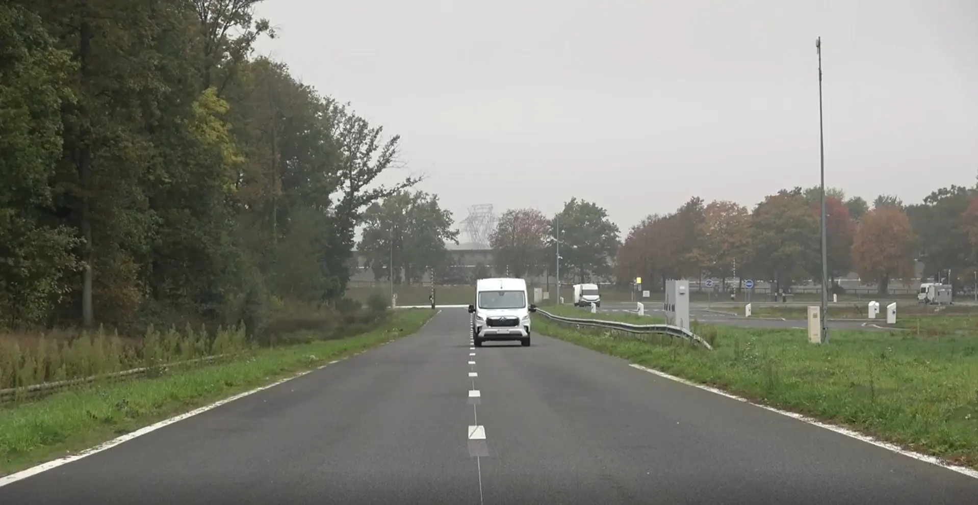 87ac8870-70c7-4f7f-a996-9223af0fa50f