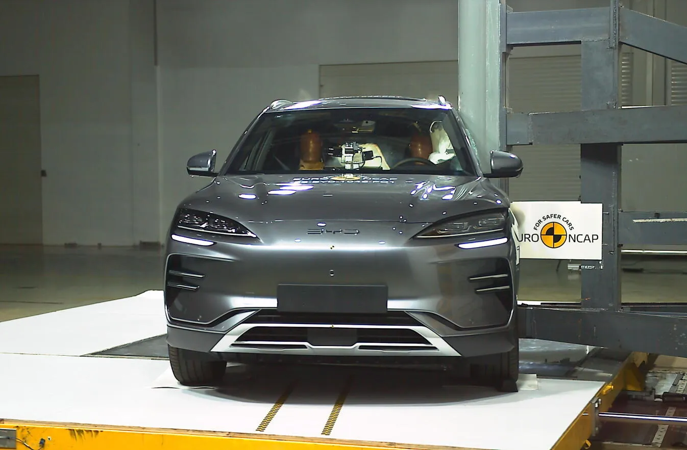 eb003a7d-322b-4e12-95fc-fe8909cf9e8a