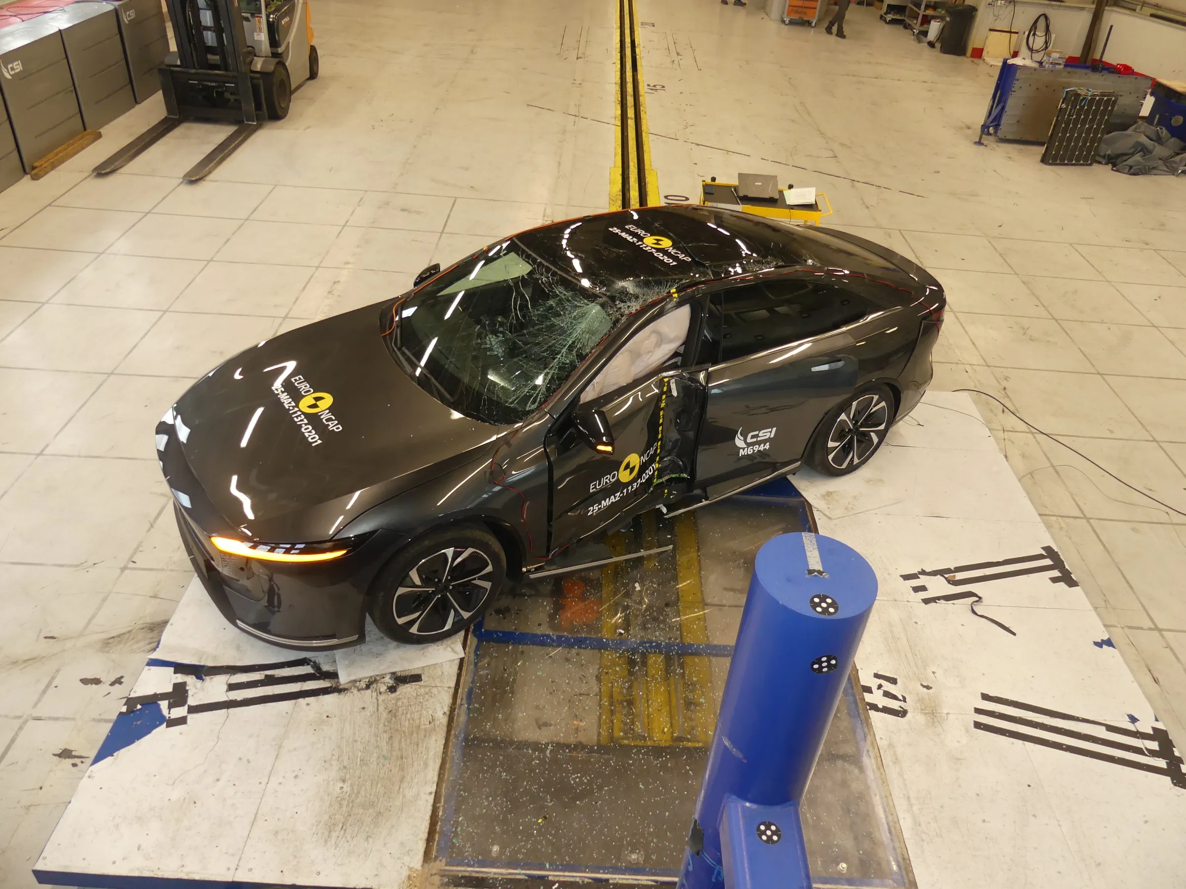 9e6d5d48-73f4-4964-b4a7-960043f60de8