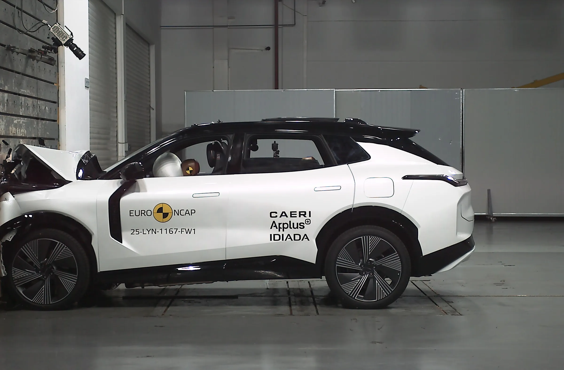 e08a60f9-c8a0-4634-8655-6c789ad96ed2