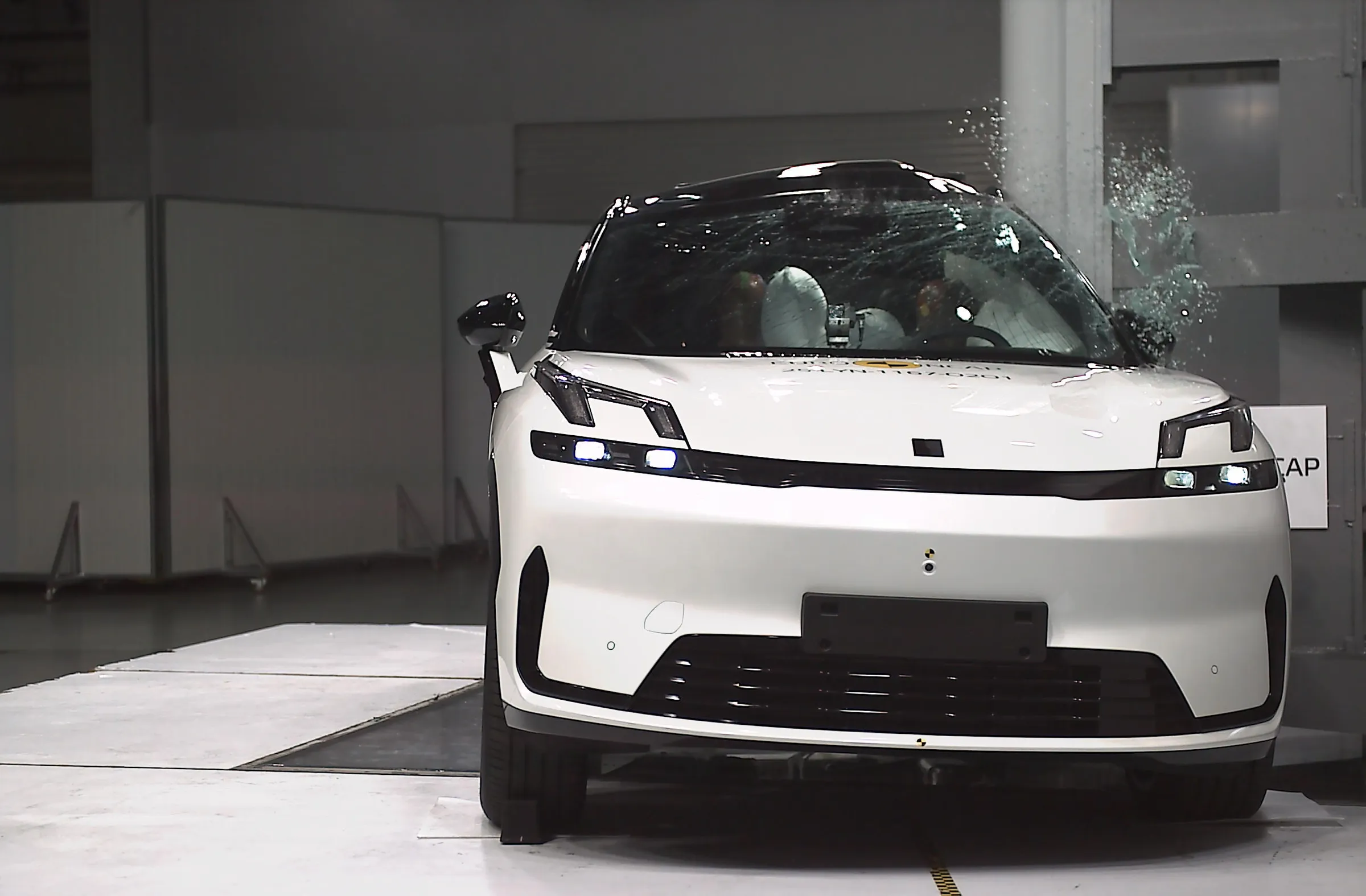 33be9f3f-d99e-40d8-91eb-dd0294f1282e