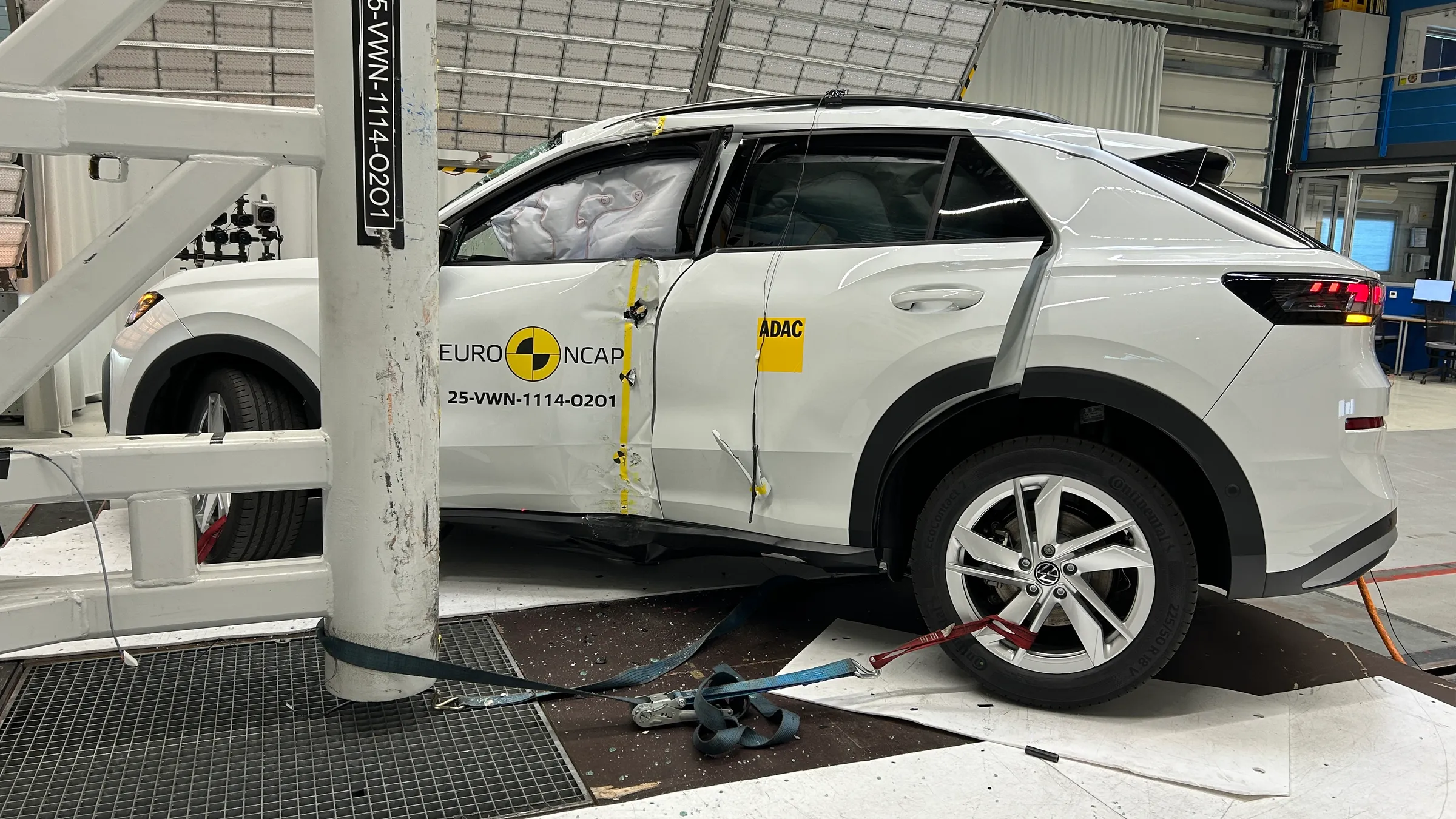 bcfafc60-ed15-441b-8905-e494017c5ad5