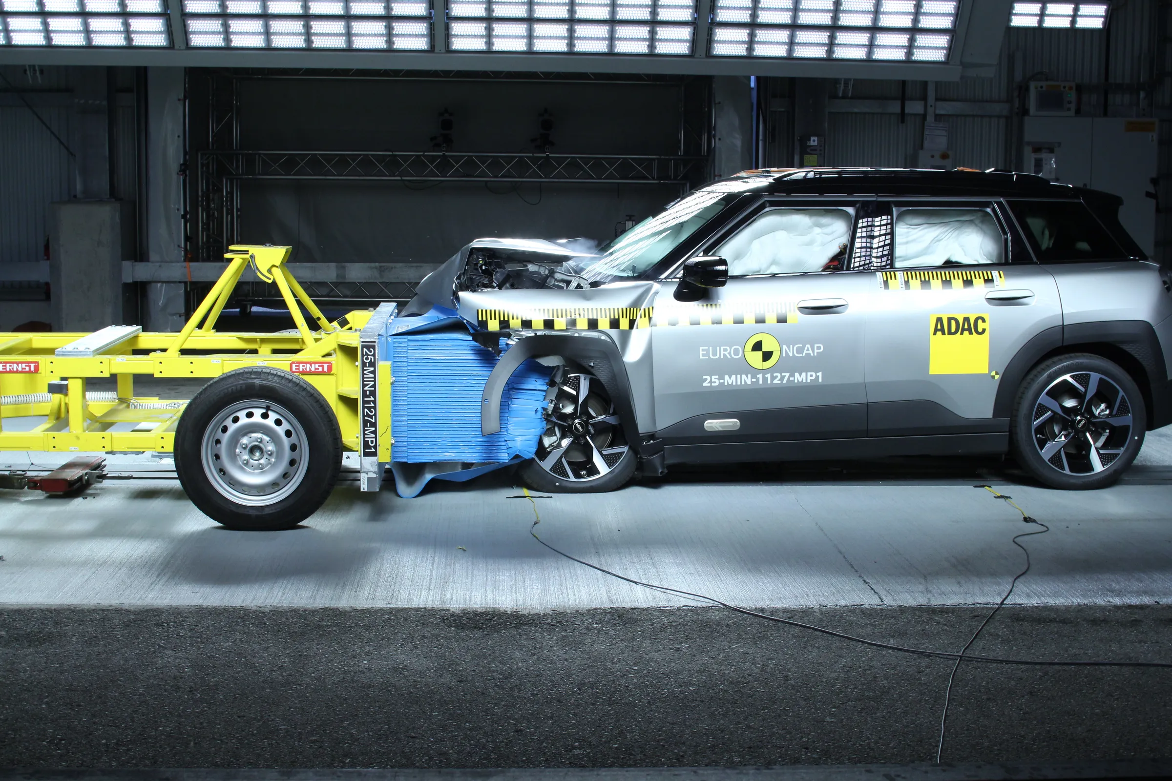 a55bca12-1865-436a-8700-fb79a8435f1c