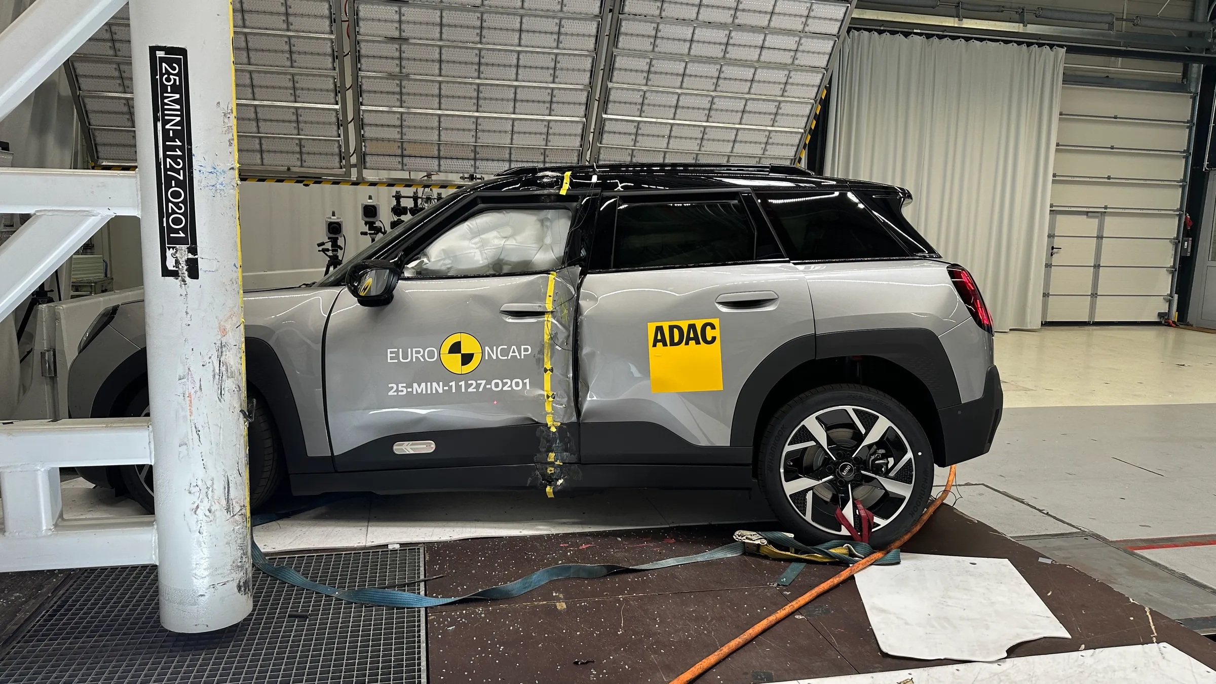 27d74487-794b-4b82-8509-d29210c32a0e