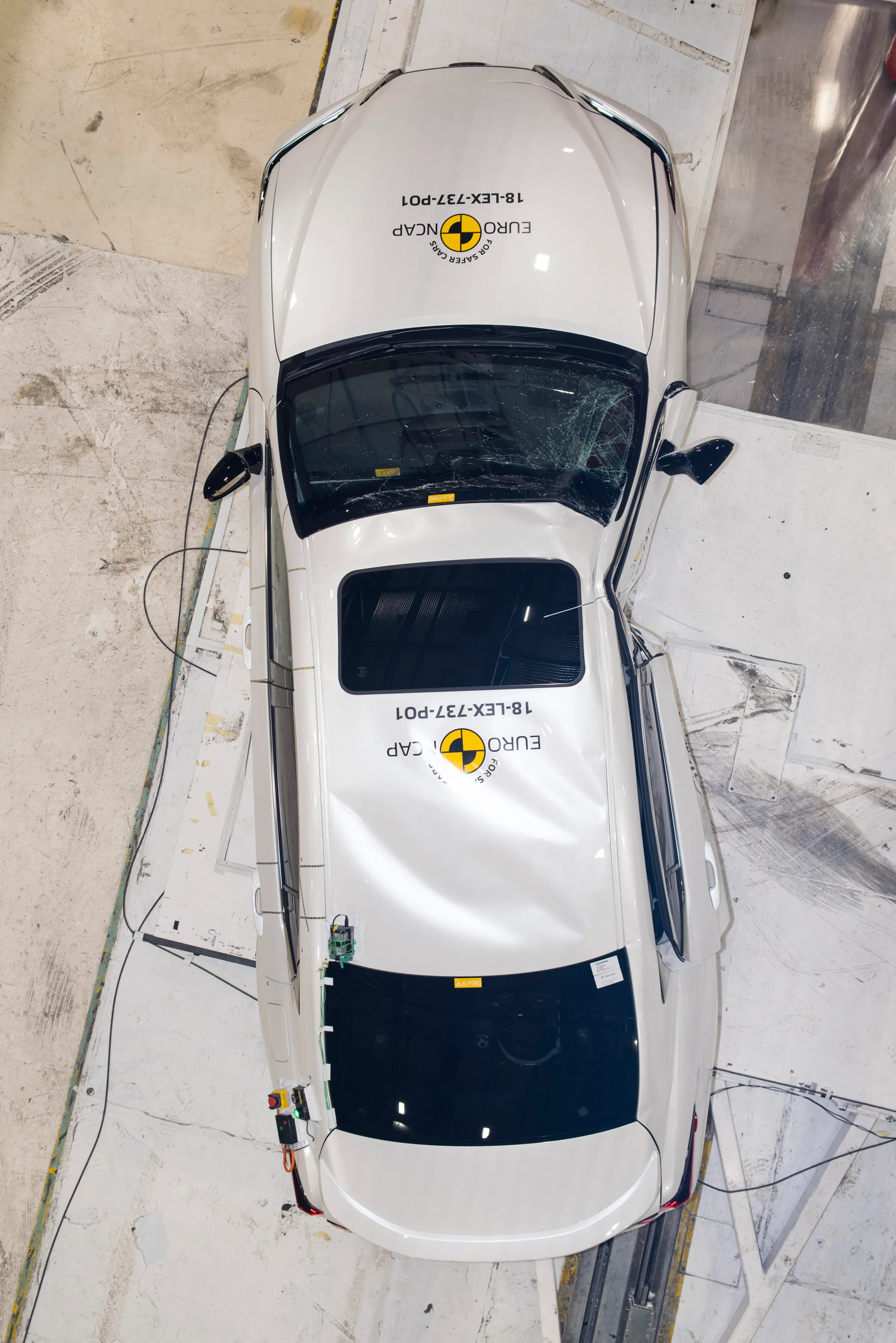 eaeb254f-6a56-43e4-bc72-10897ff15446