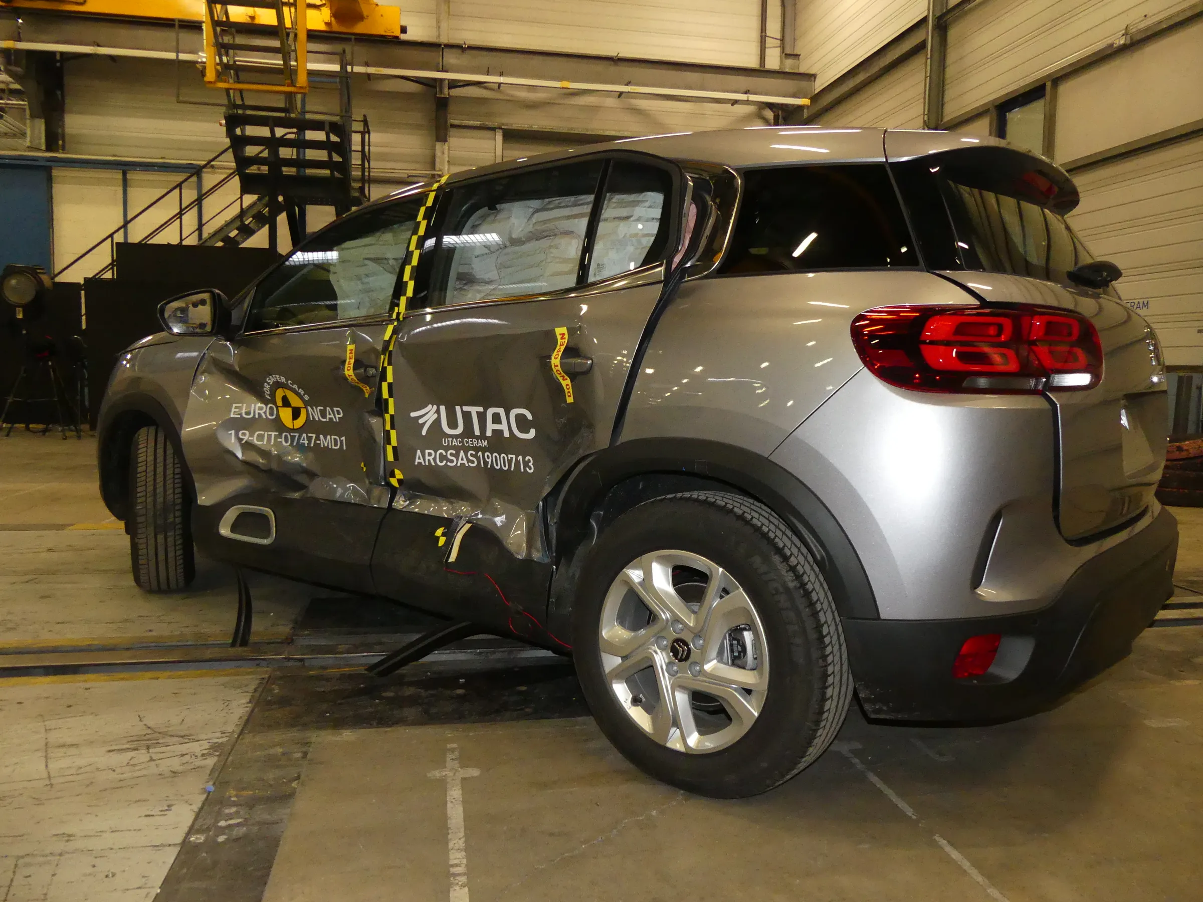 2da0768b-7209-4dcb-afc2-dfebb2dc190d