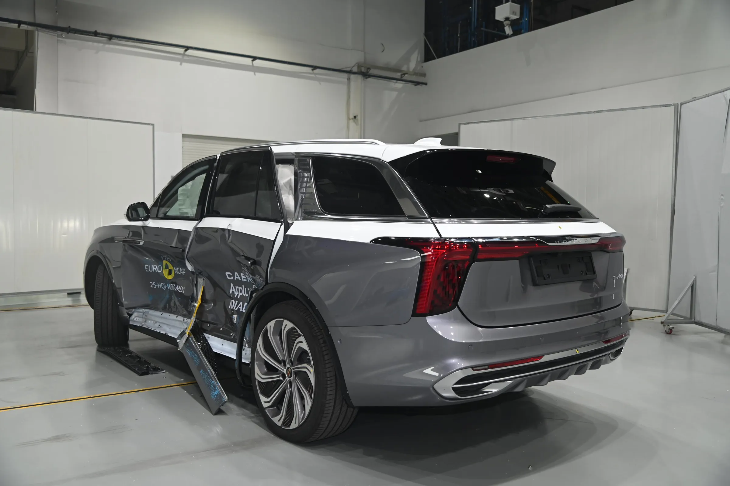 7173fb68-00bc-483d-815c-e5deca0fb987