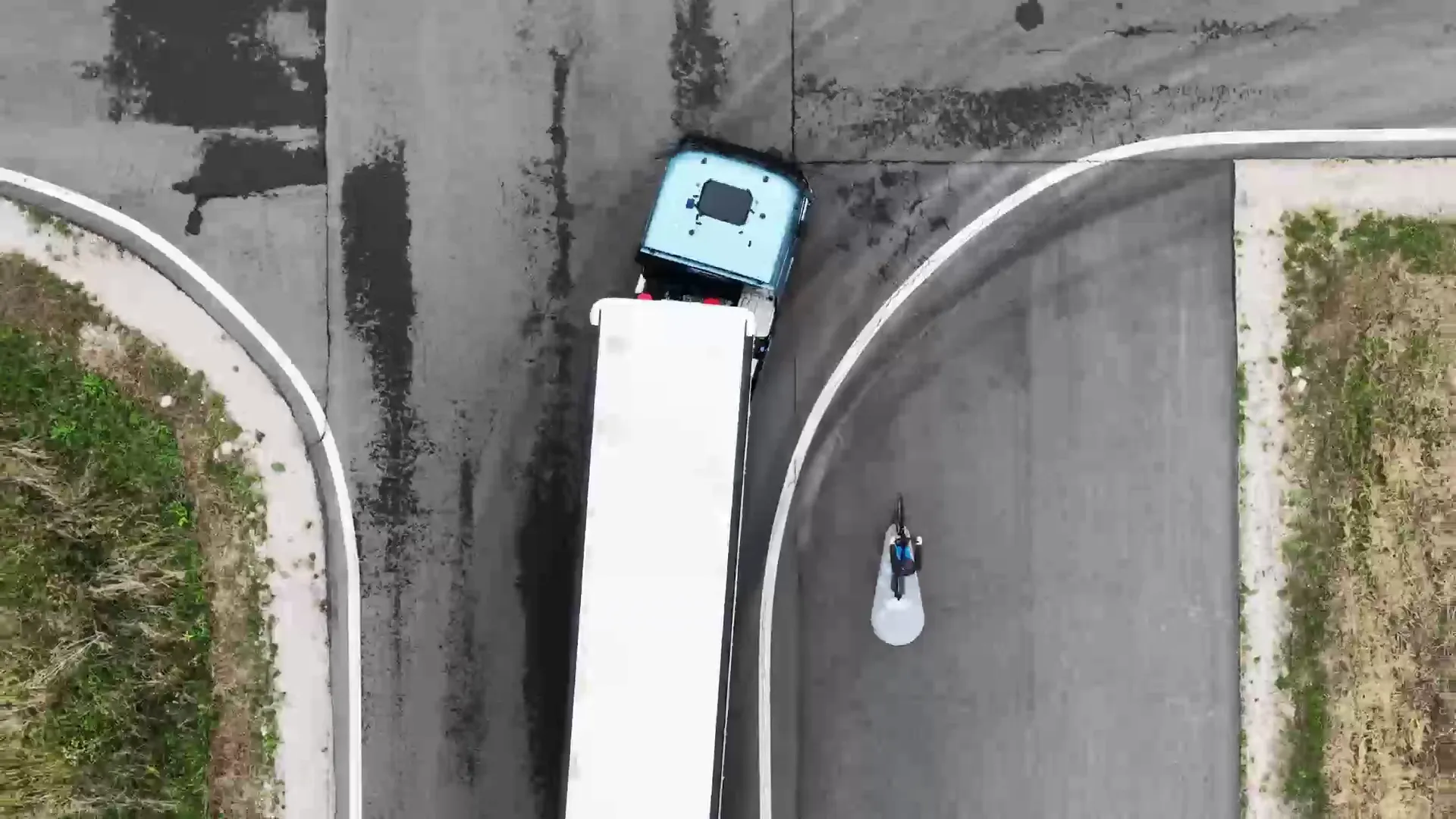 924255b0-91f0-4442-a969-3a63cf559f67