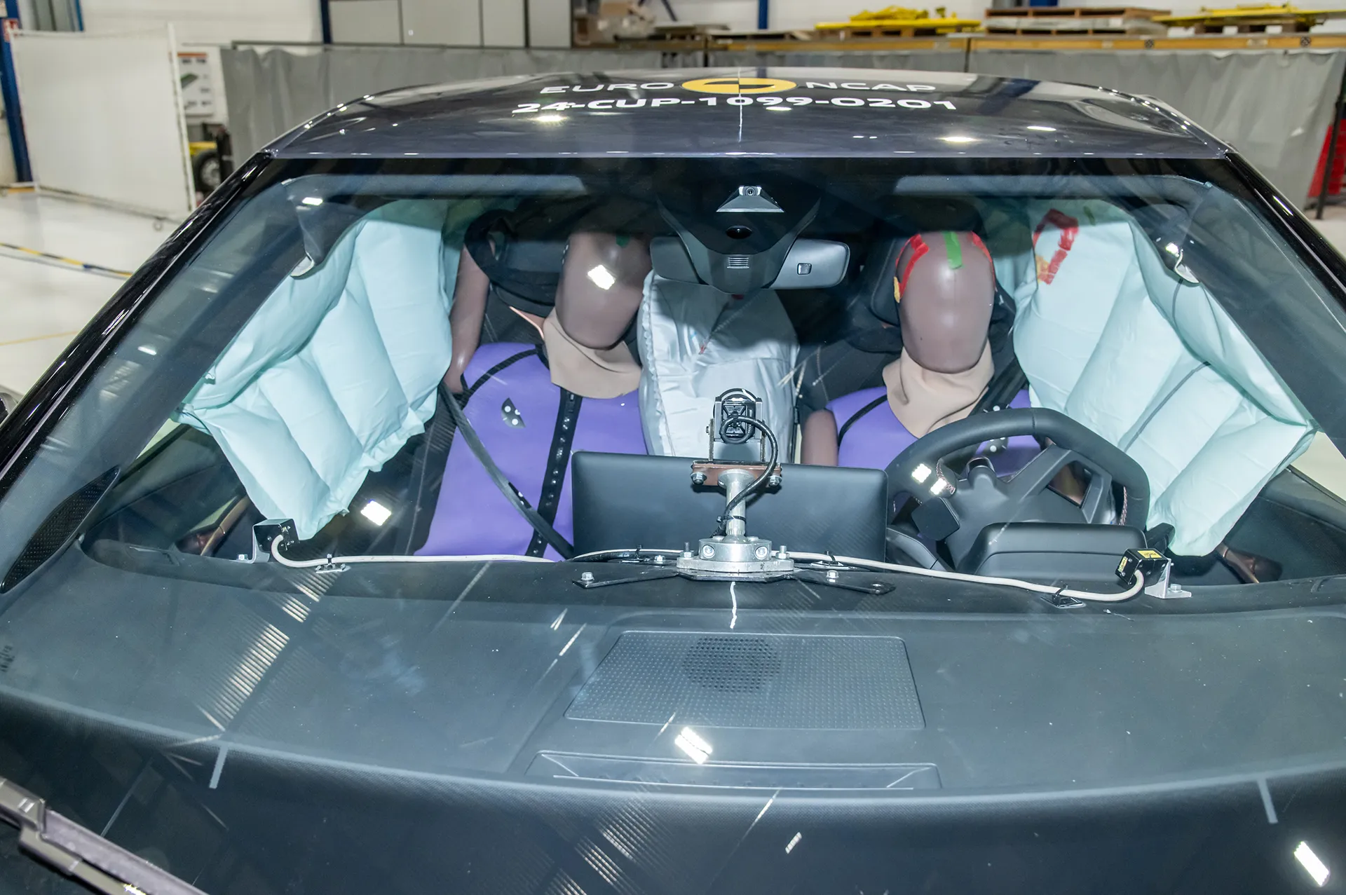 7cd053c6-a125-4374-9460-fc248567134b