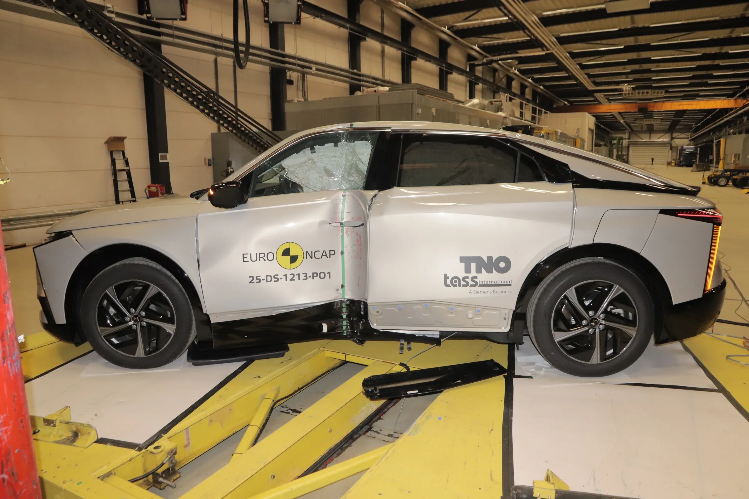 f5a2a1bc-6a6f-42dc-a730-9df0755c5183