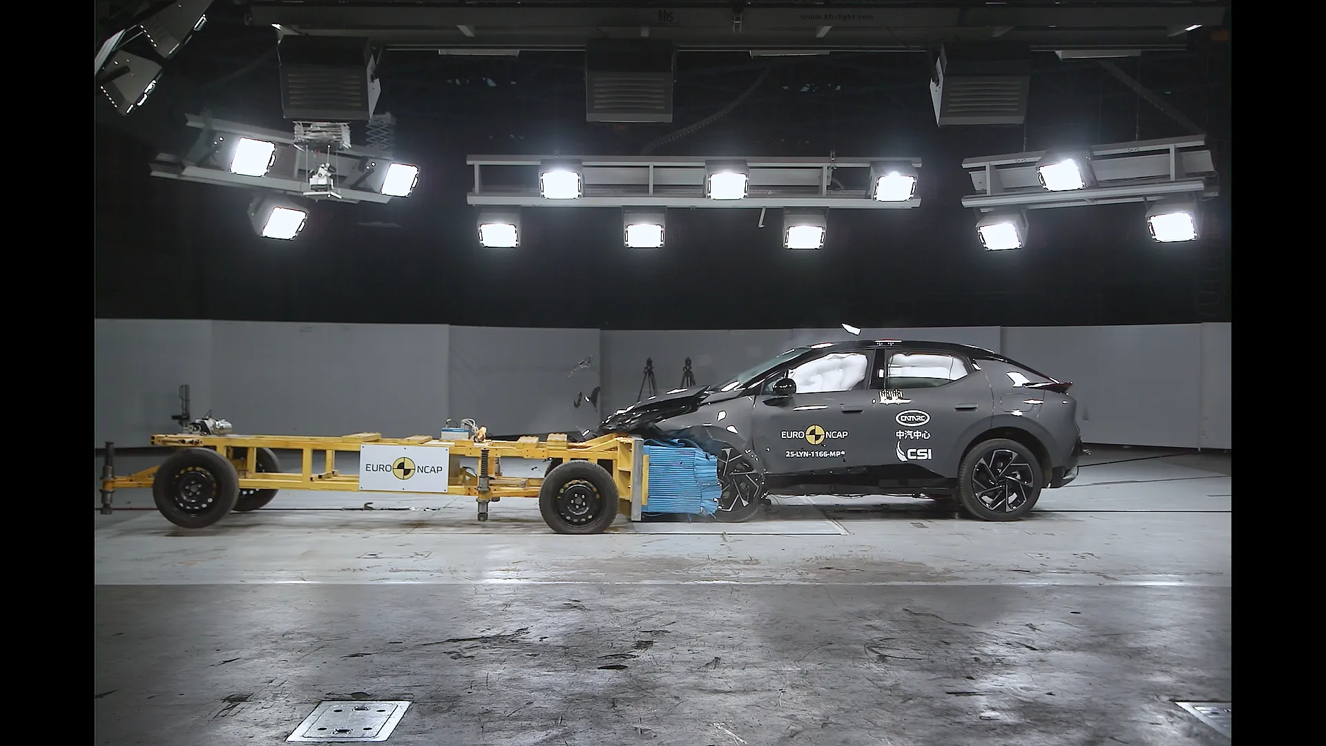 fde1b5ac-6629-4a65-a40e-e1dac13d0eb6