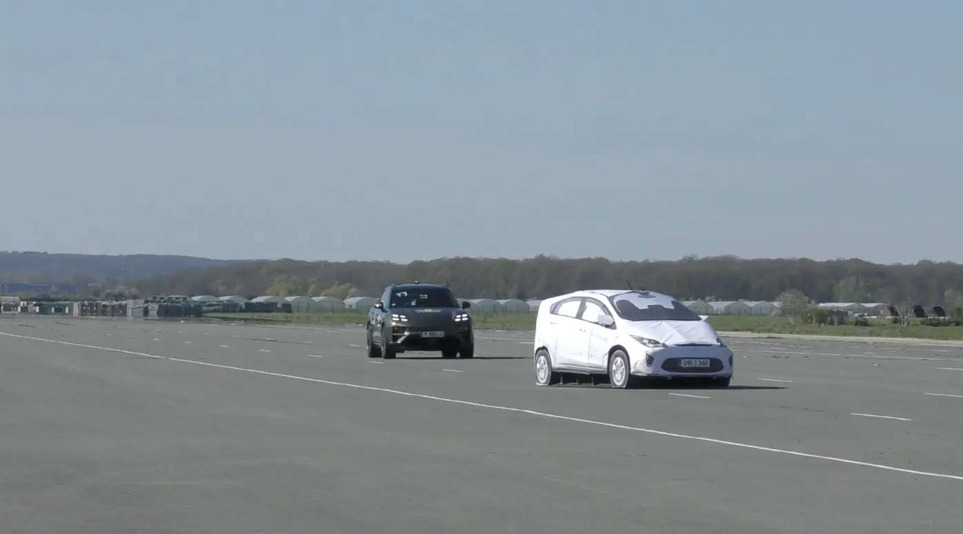 fc0a651d-ef04-47fa-b5e4-45c63c6b7aba