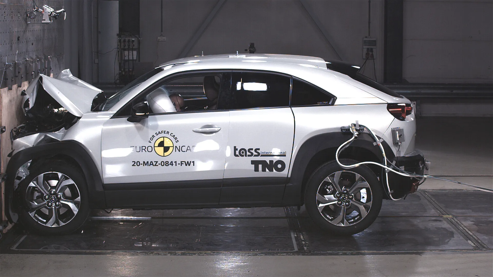 d6c09a1f-d12a-4e82-83b7-6e5dcc745a3a