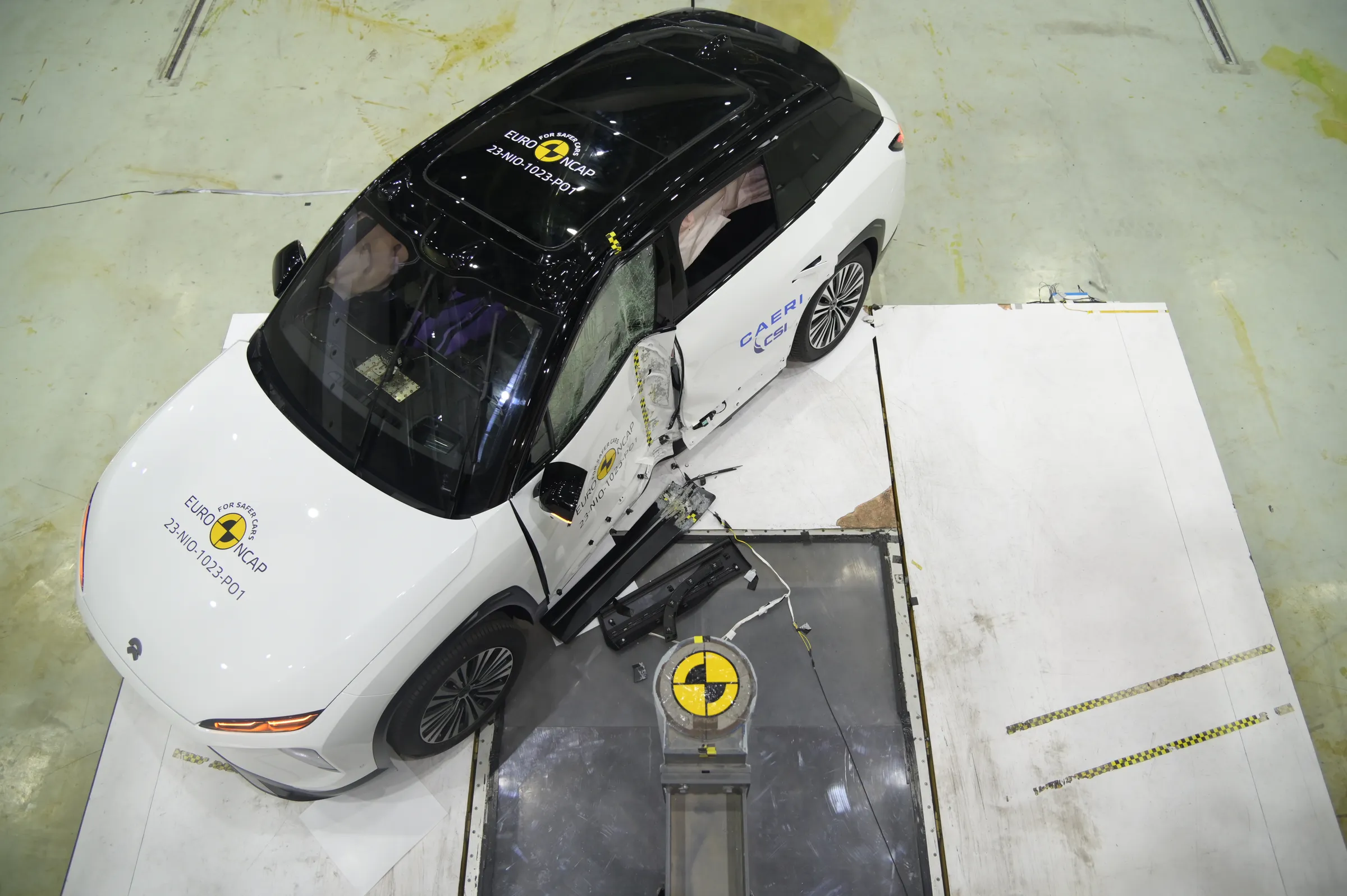 cc3ab58b-1818-414d-bc86-d9542934bb15