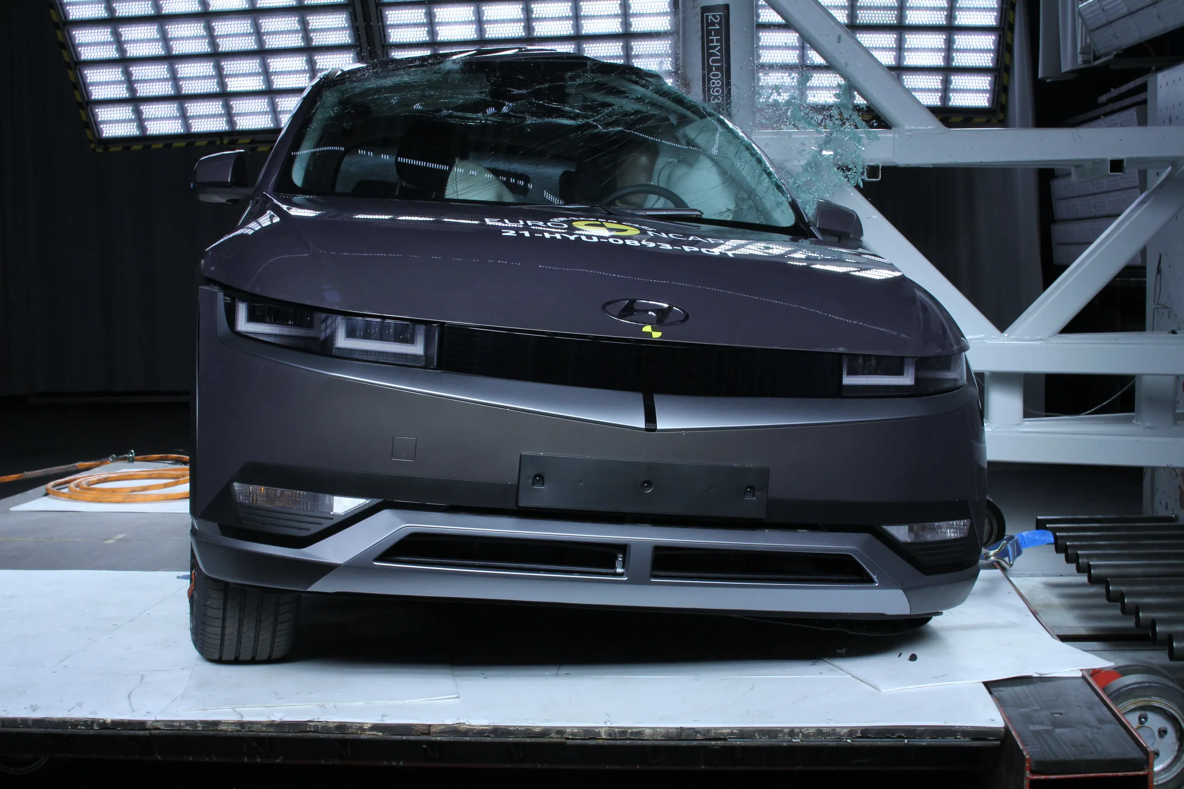 3e107027-4835-45a9-b769-c19ef70a8333