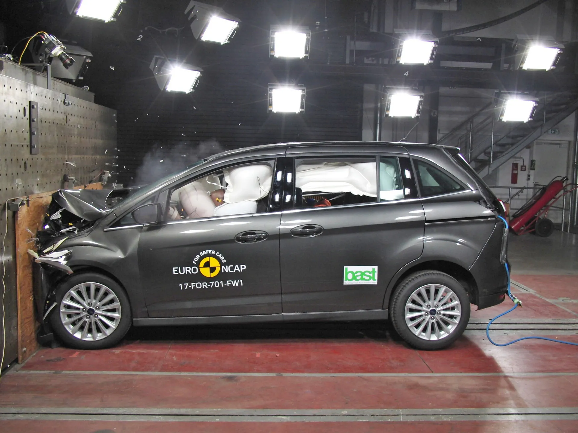 2719af81-e75f-463a-81ea-328625c743c5