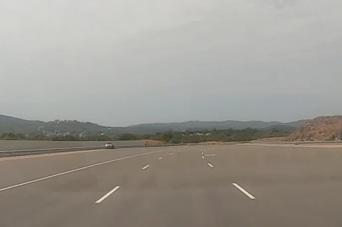 72192709-16c5-4c73-8b1a-0dace9d3cb0a