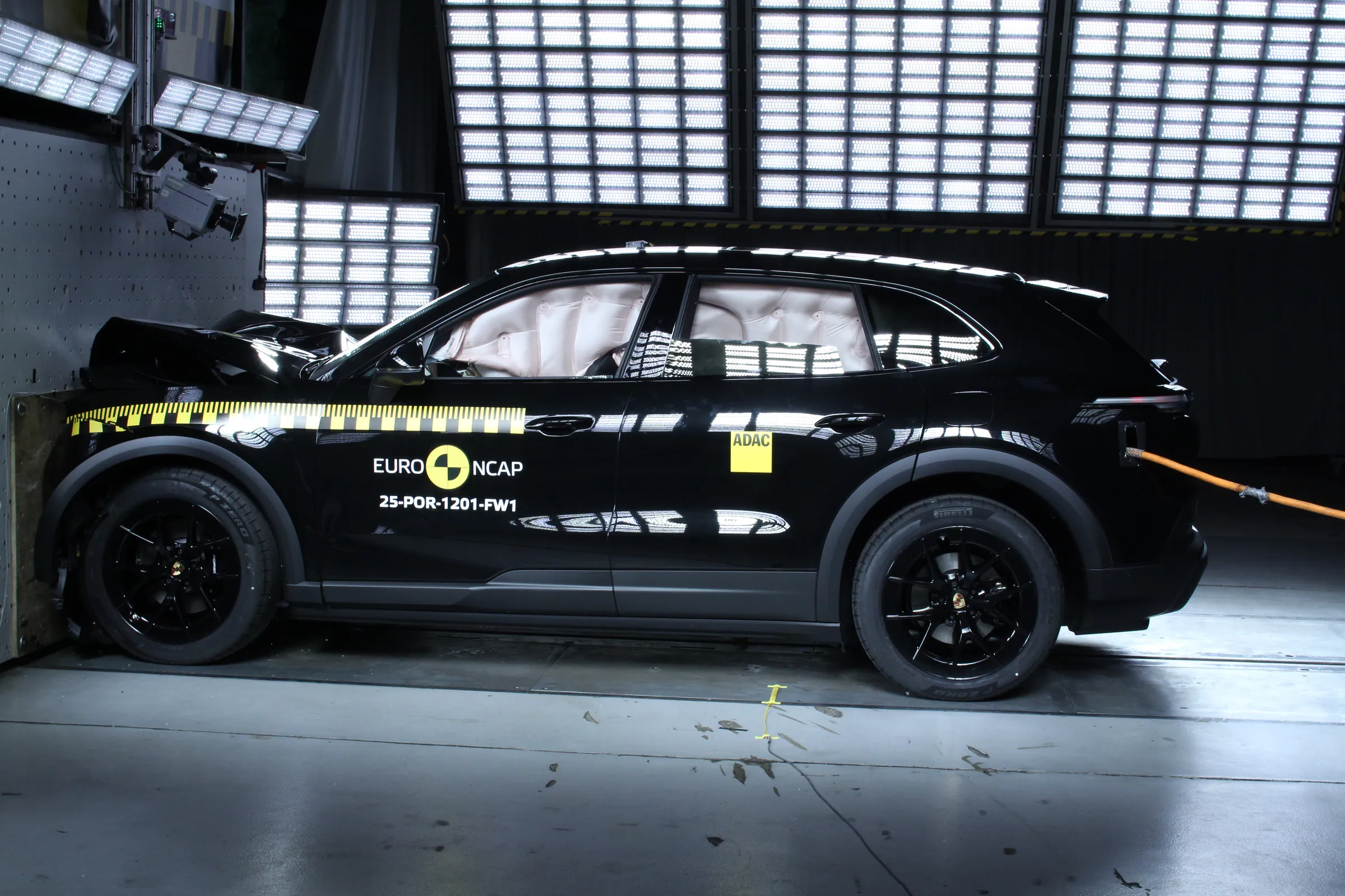 79bcf216-cfd7-438a-82fe-394a477df13e