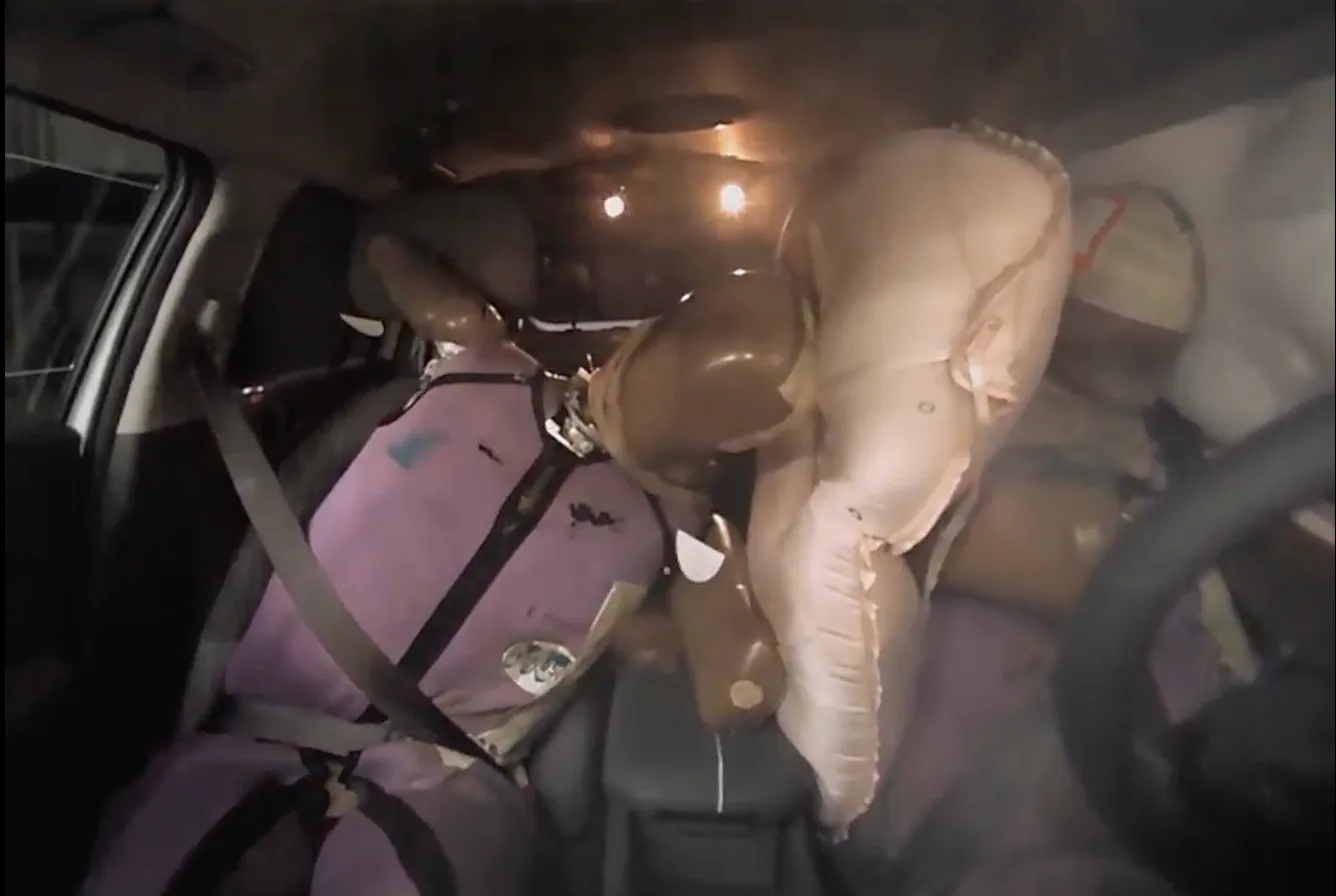 ea195d37-8e62-4d74-9760-83c91c2cf5f5