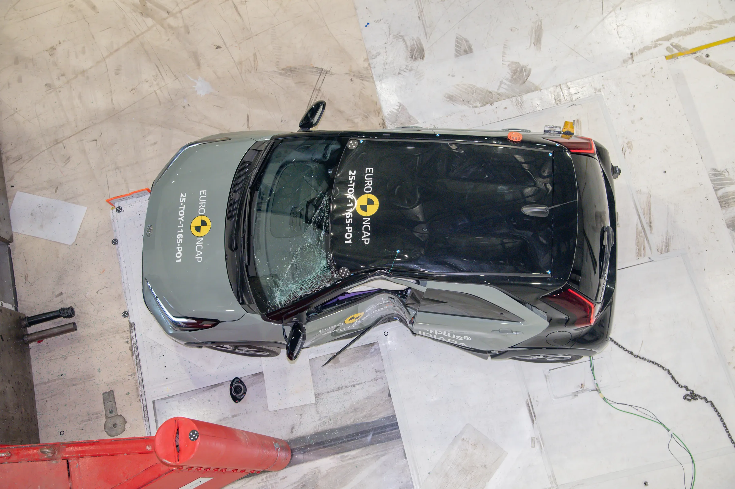 95fe430a-8165-4d01-9243-e8e2f00f5f48