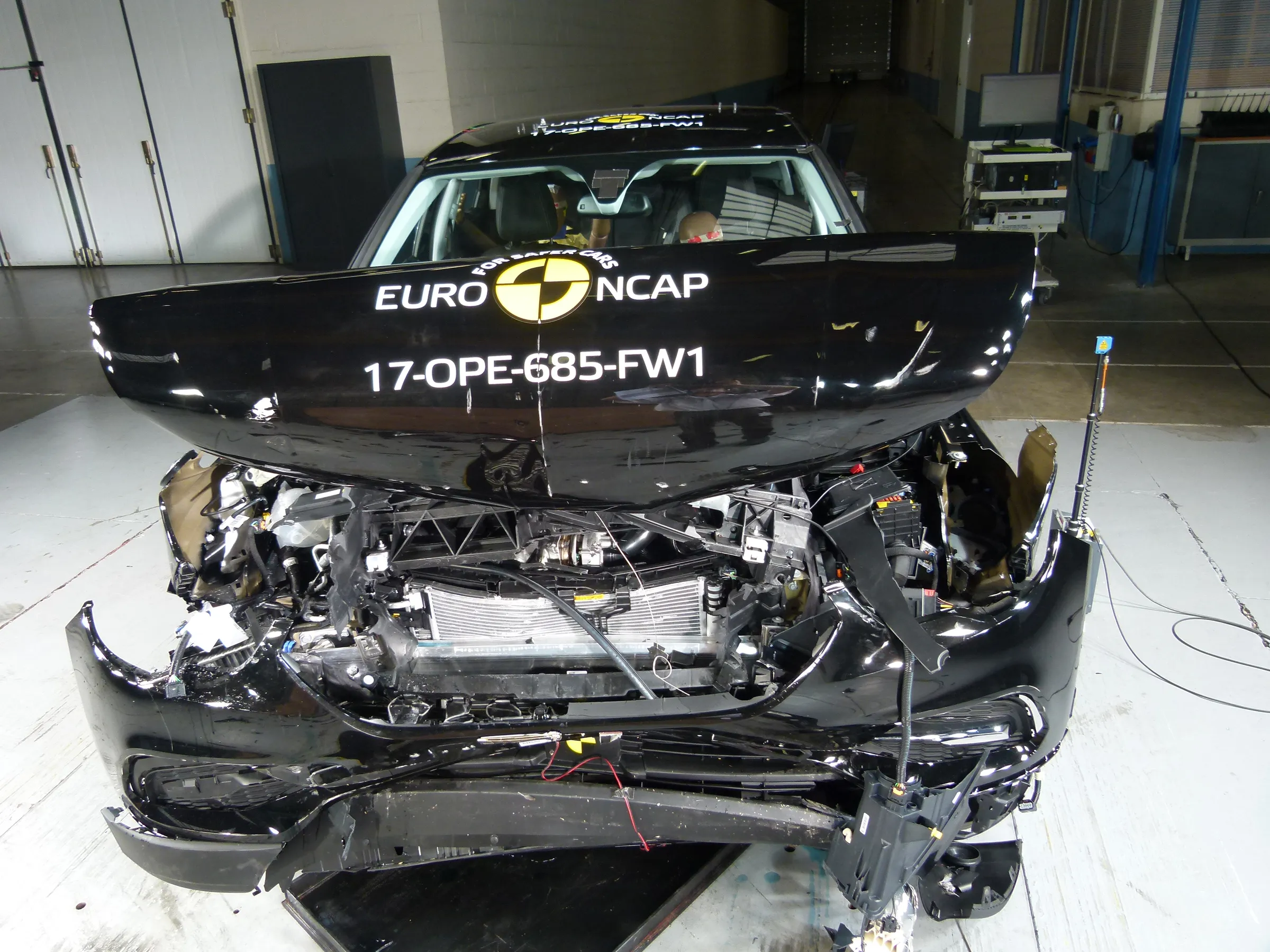 8bd62947-e32f-4eed-b22f-67d0edfc5b3e