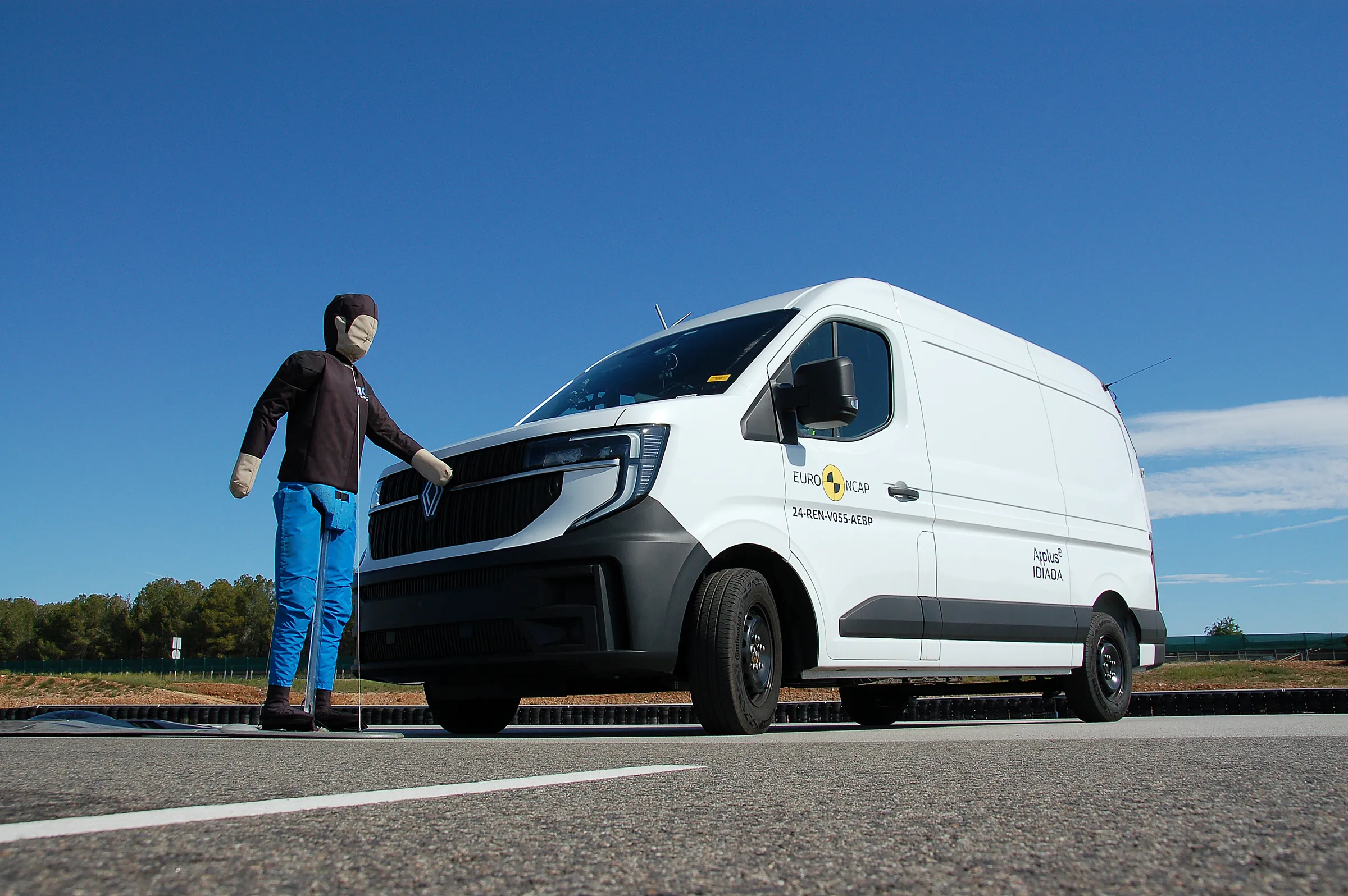 653e7d84-9be9-4822-8ae2-e5375af795d9