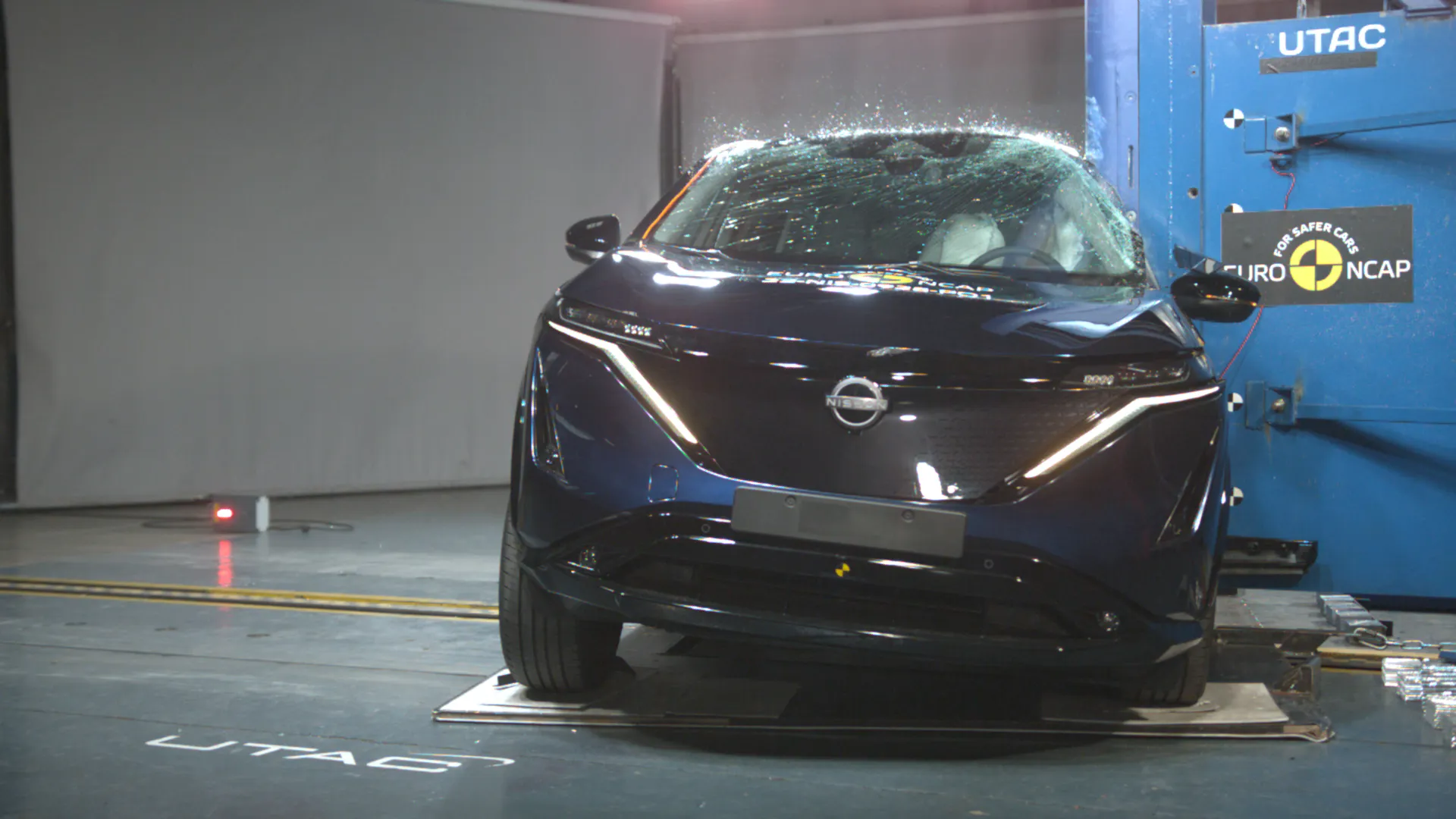 dee00942-41c1-4839-ba25-e7906f3dda6b