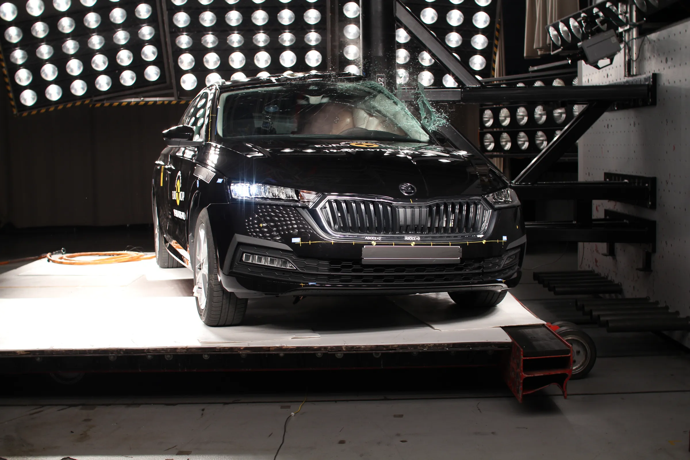 87daa5c8-a340-428b-a9f6-c8e8cb97f3ba