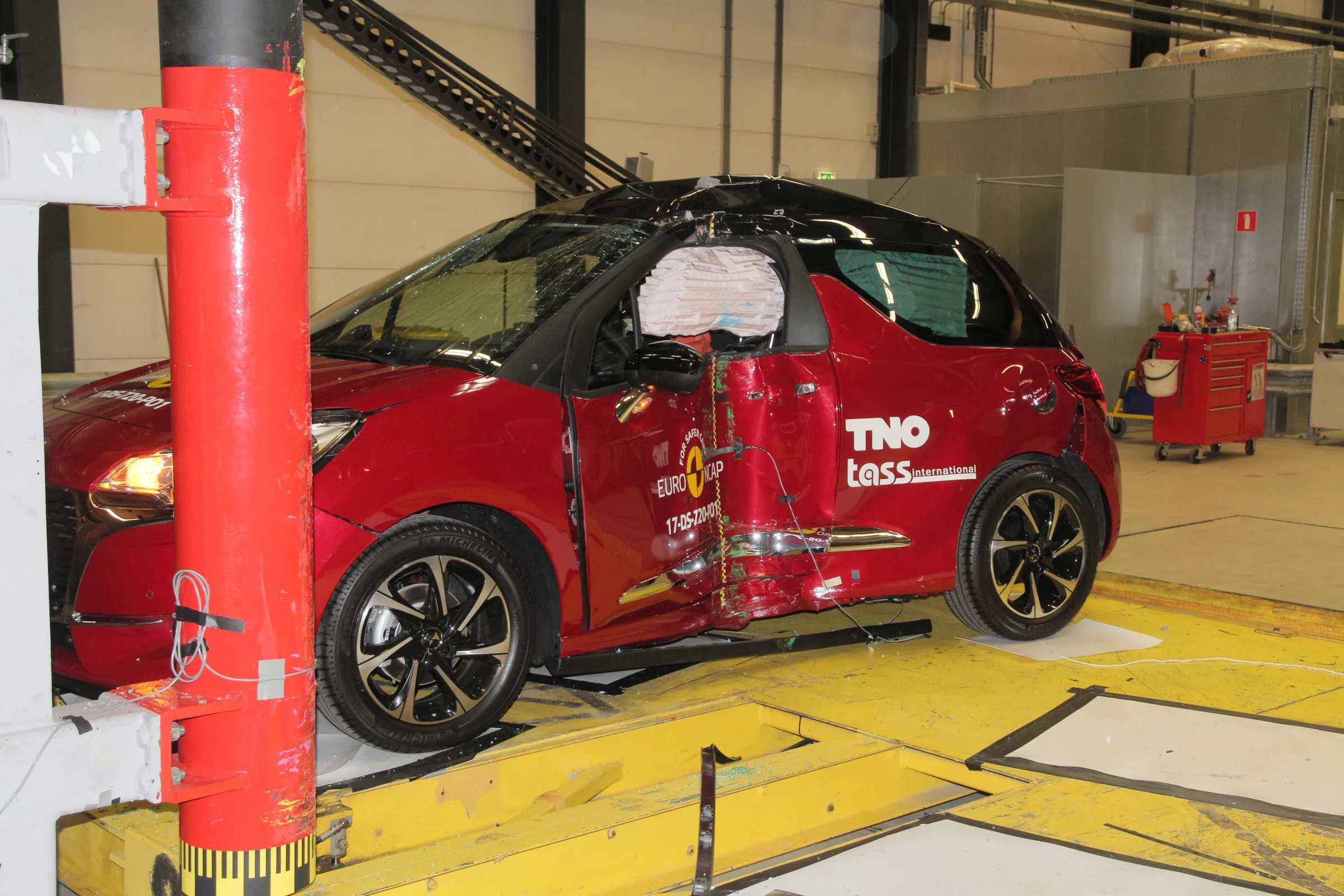 6de0f2c4-2d11-48da-86d1-448790c41f73